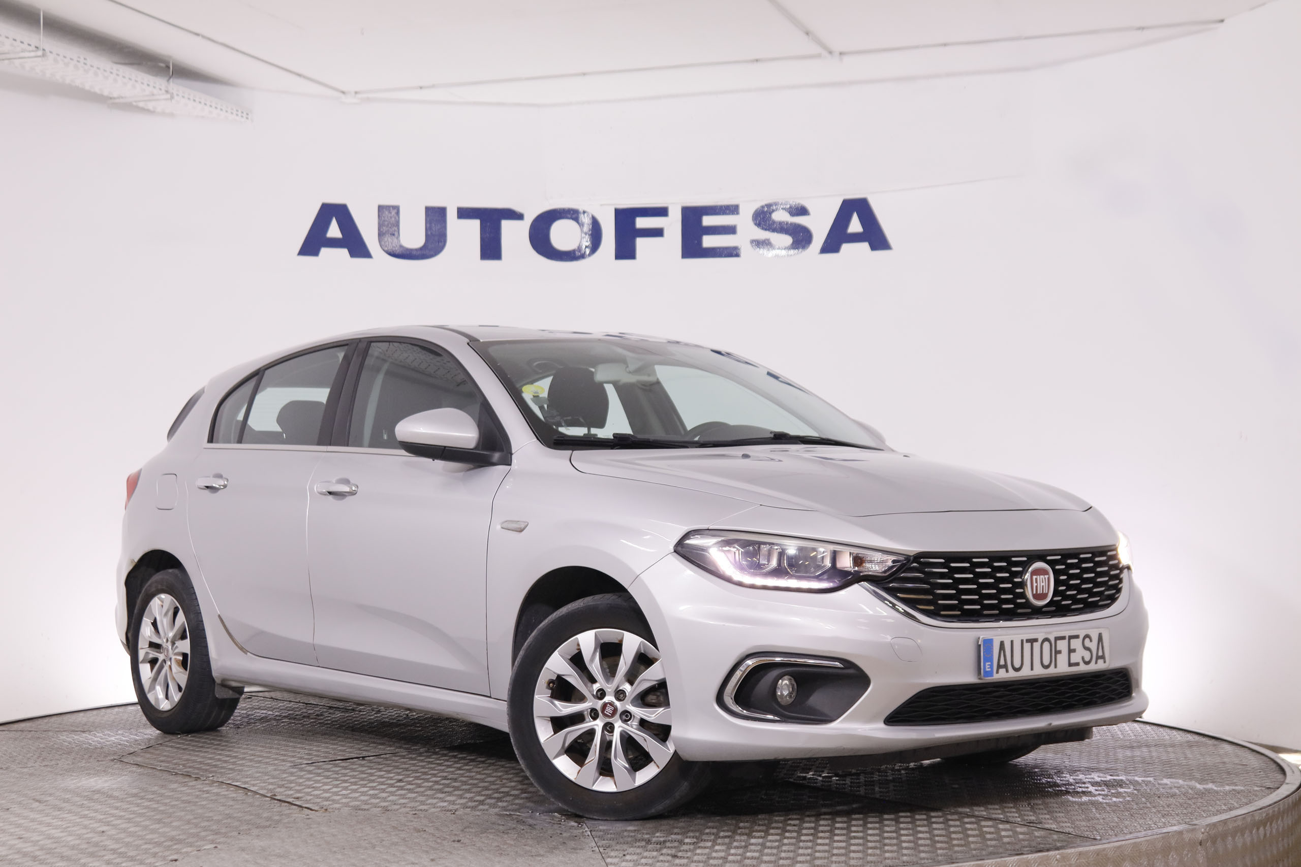 Fiat Tipo 1.6 MultiJet Lounge - foto 3