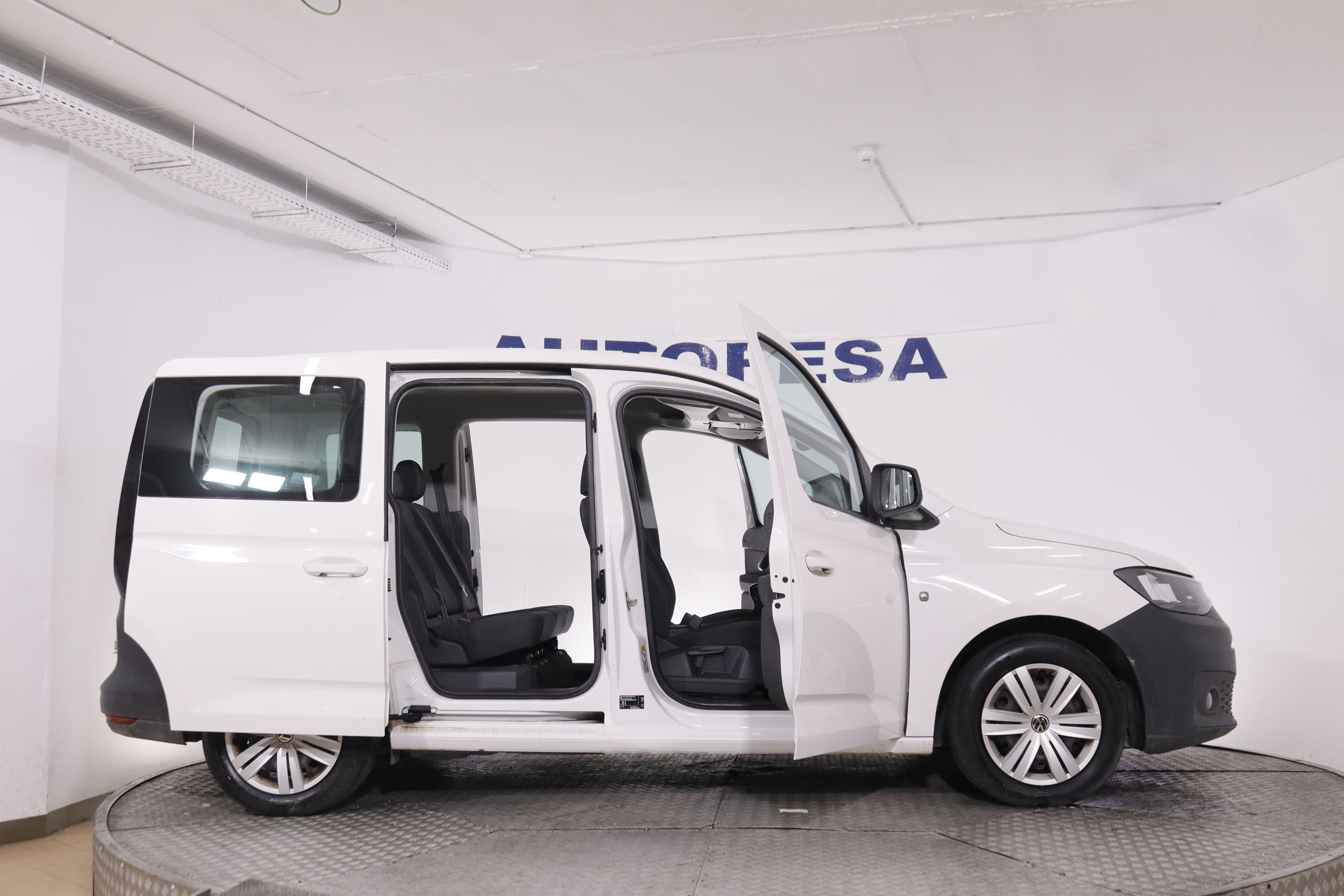 Volkswagen Caddy 2.0 TDI 4Motion - foto 10