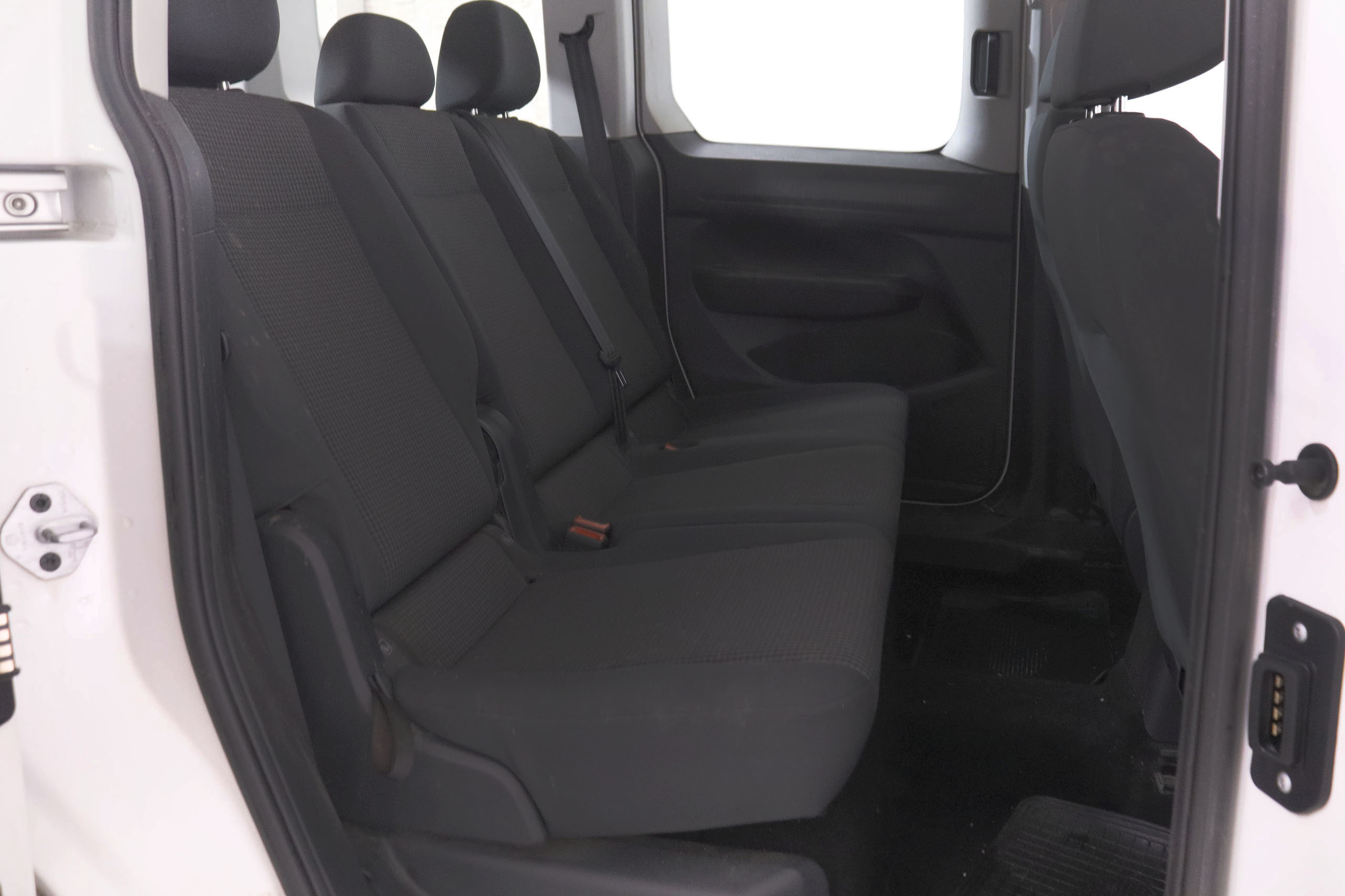 Volkswagen Caddy 2.0 TDI 4Motion - foto 22