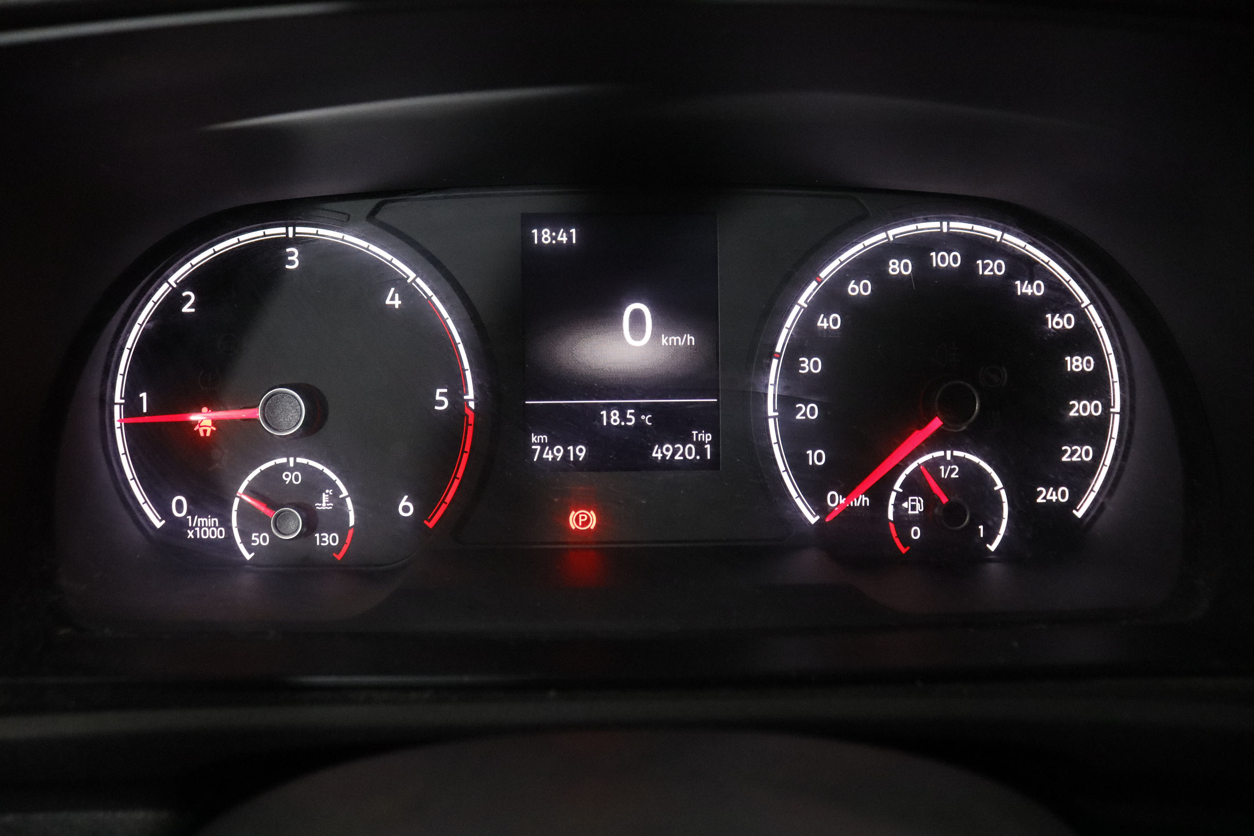 Volkswagen Caddy 2.0 TDI 4Motion - foto 18