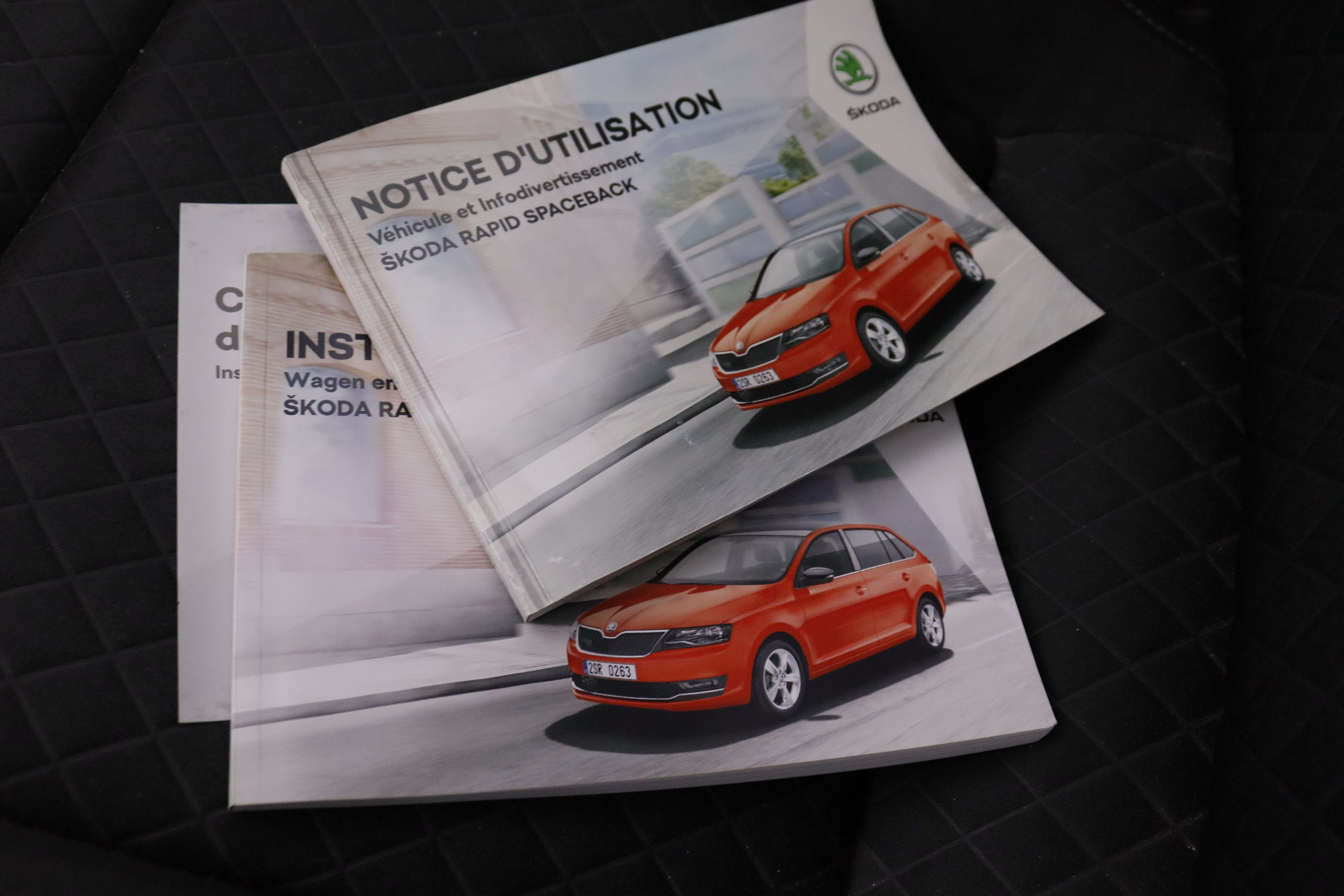 Škoda Rapid 1.6 TDI Greentec - foto 22