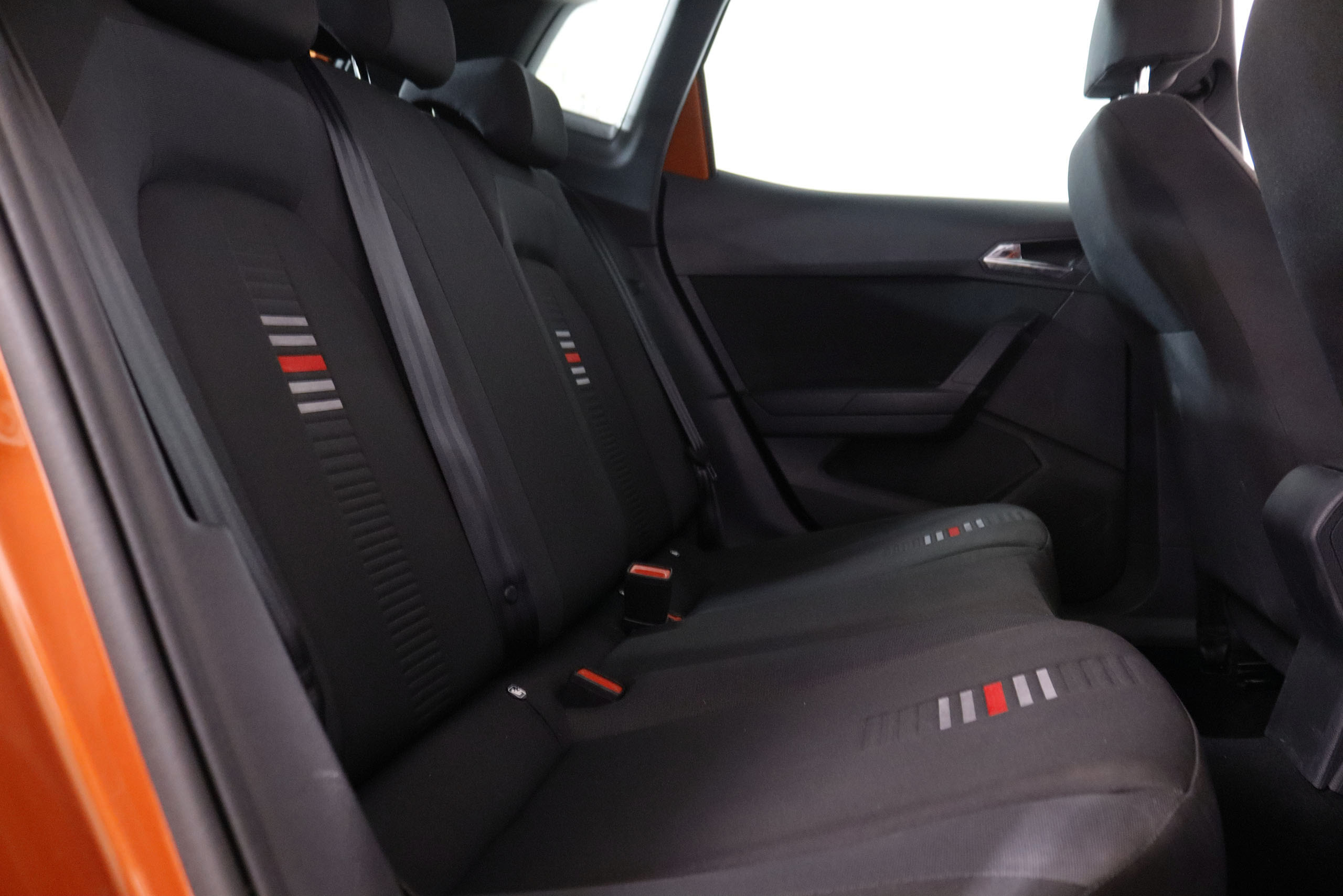 SEAT Arona 1.0 TGI FR GAS GNC - foto 26