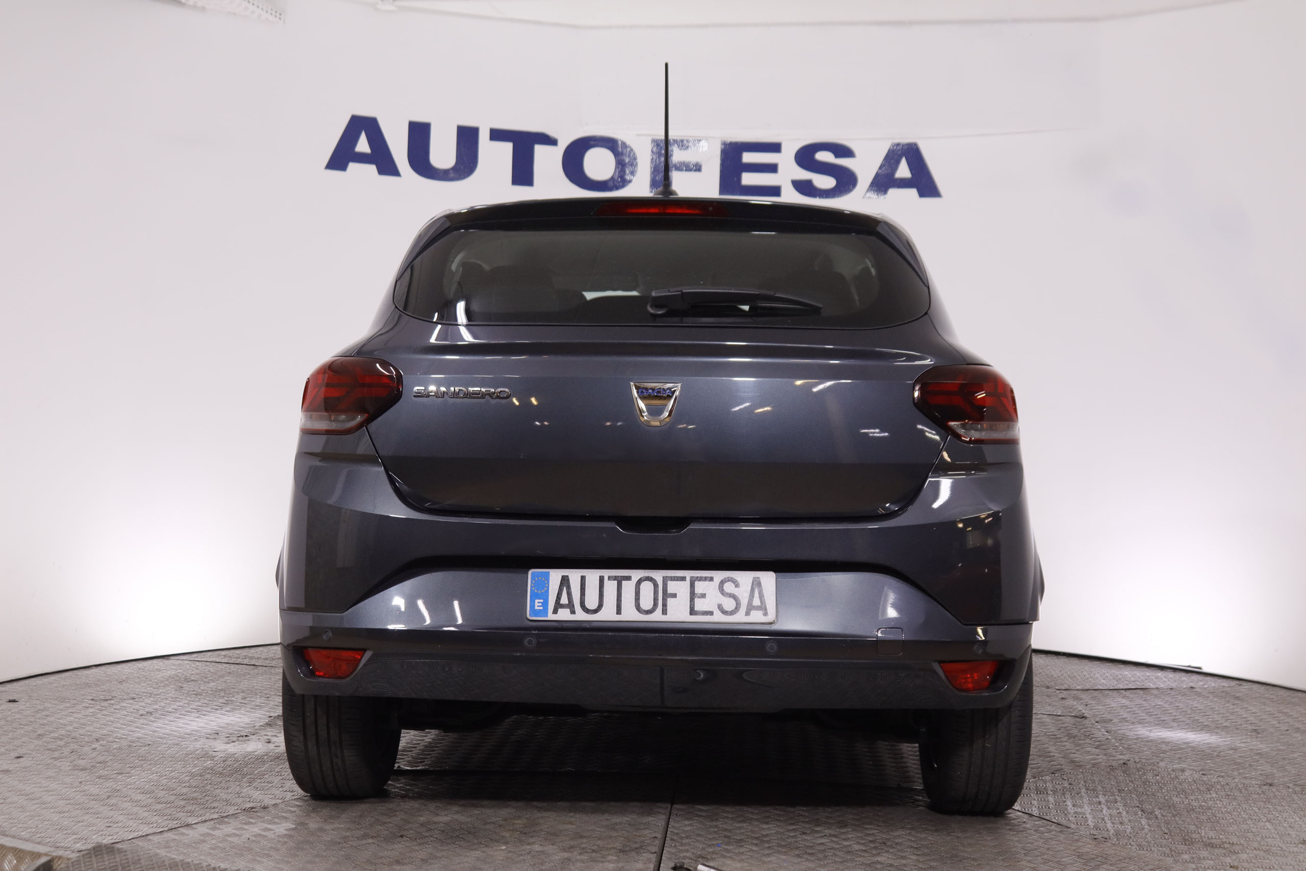 Dacia Sandero 1.0 TCe Confort - foto 2