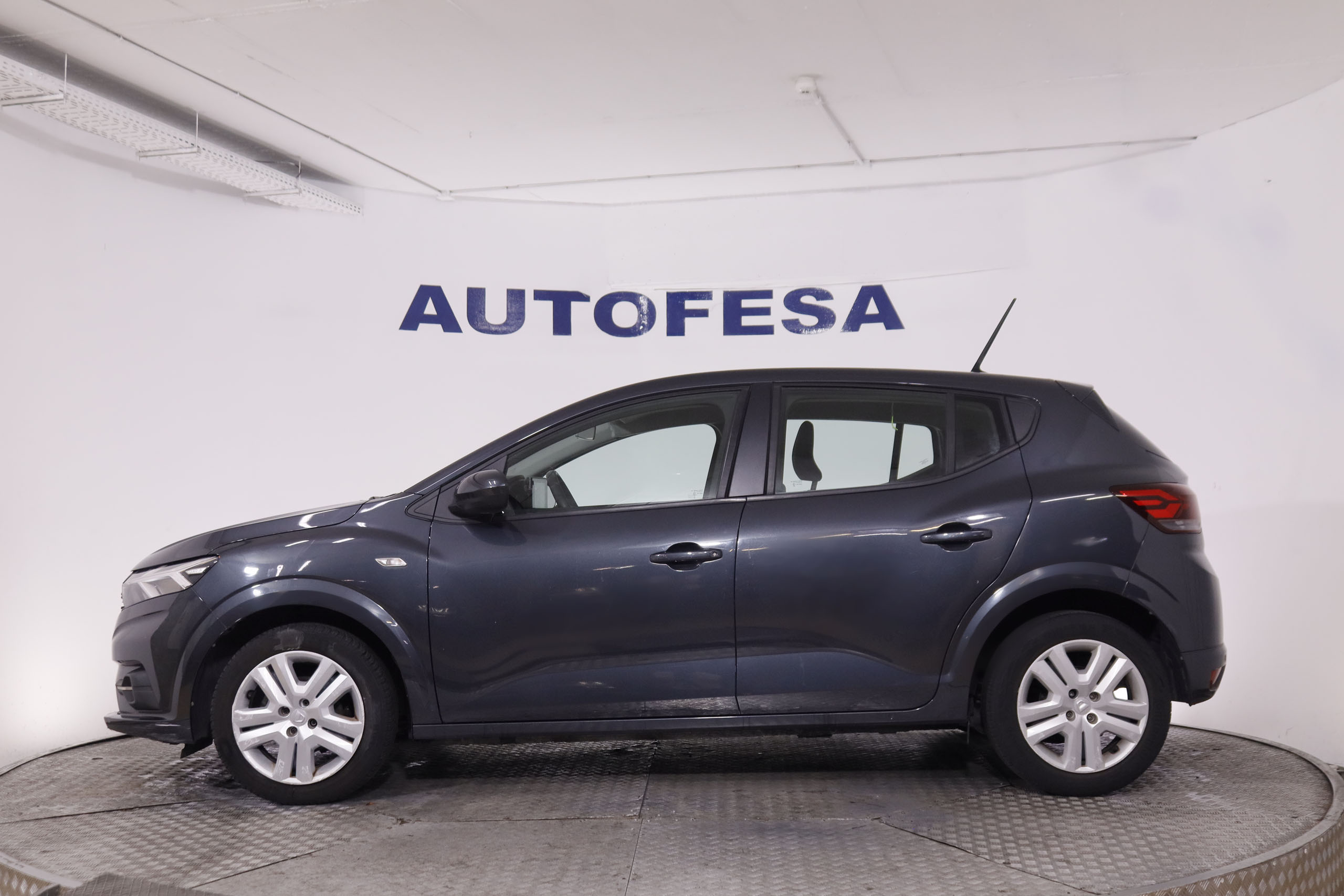 Dacia Sandero 1.0 TCe Confort - foto 5