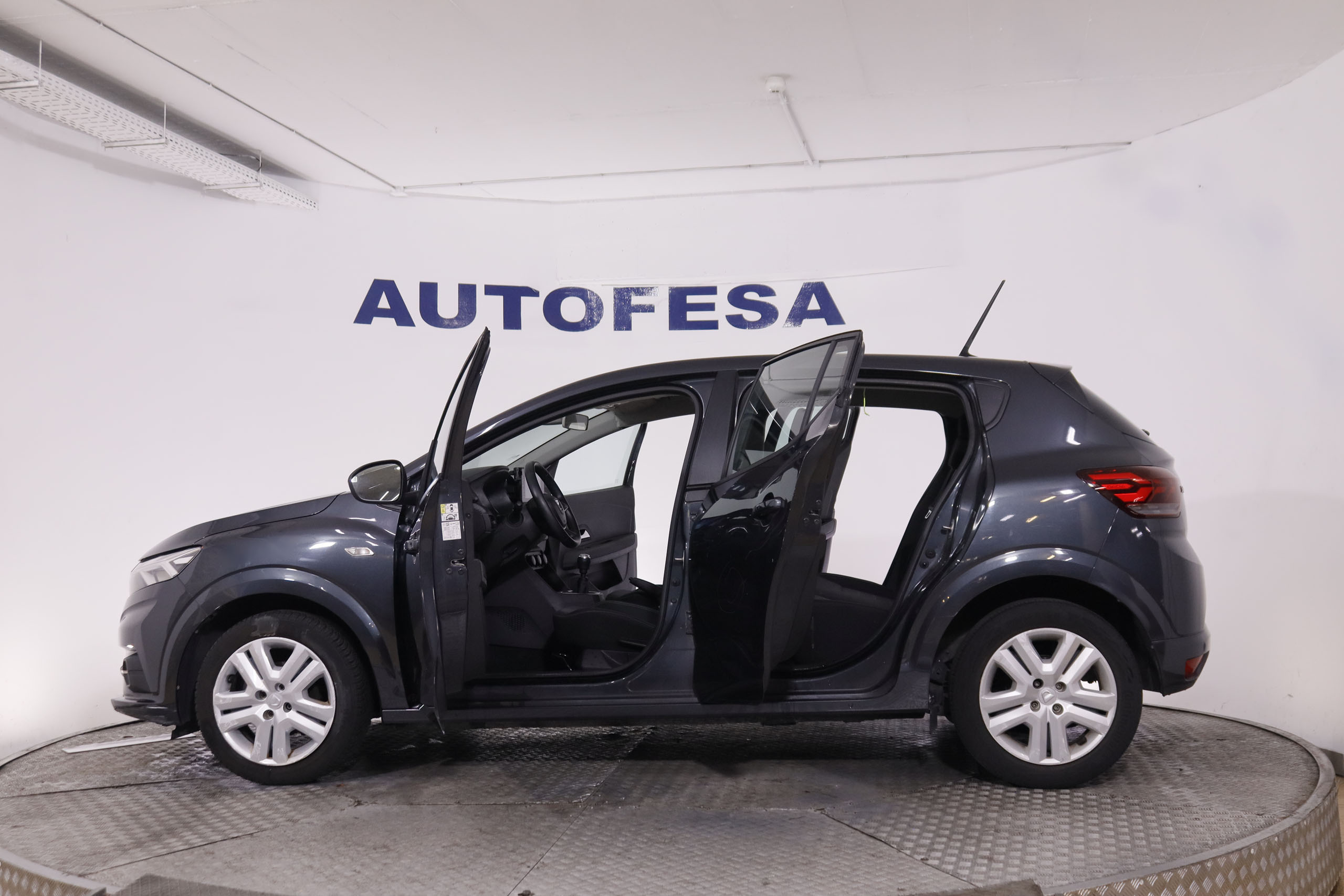 Dacia Sandero 1.0 TCe Confort - foto 10