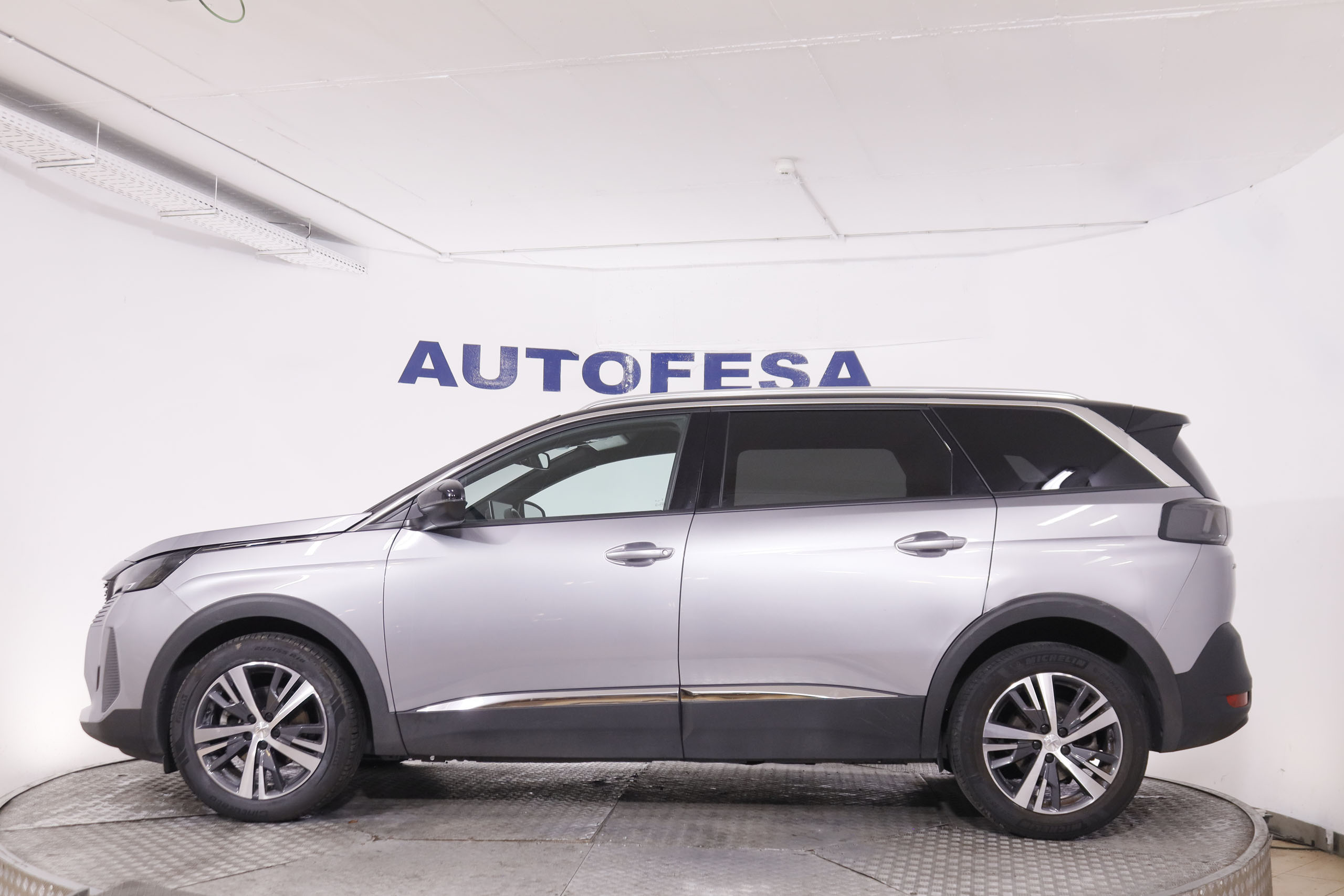 Peugeot 5008 1.5 BlueHDi Allure Pack EAT8 7 plazas - foto 4