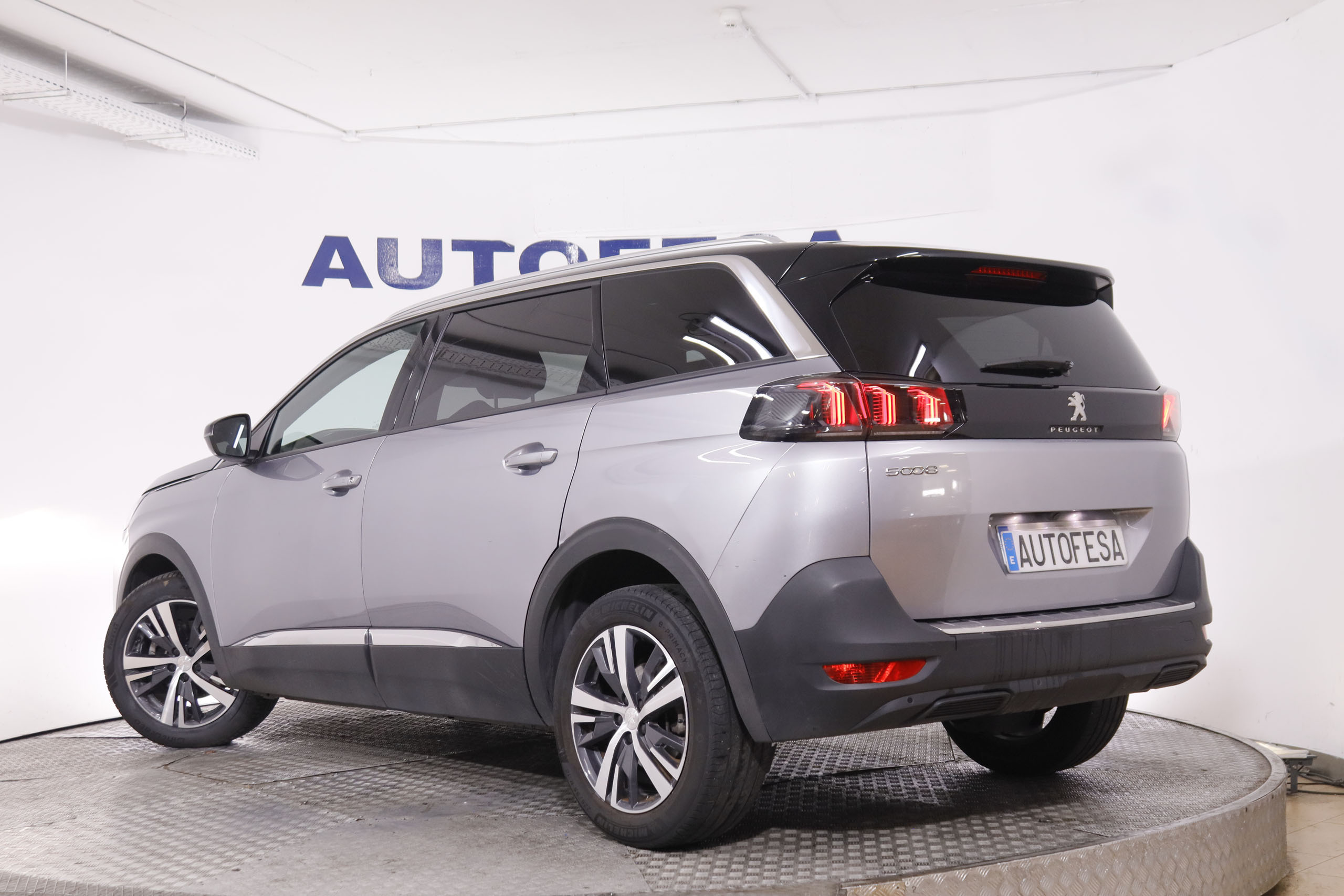 Peugeot 5008 1.5 BlueHDi Allure Pack EAT8 7 plazas - foto 7