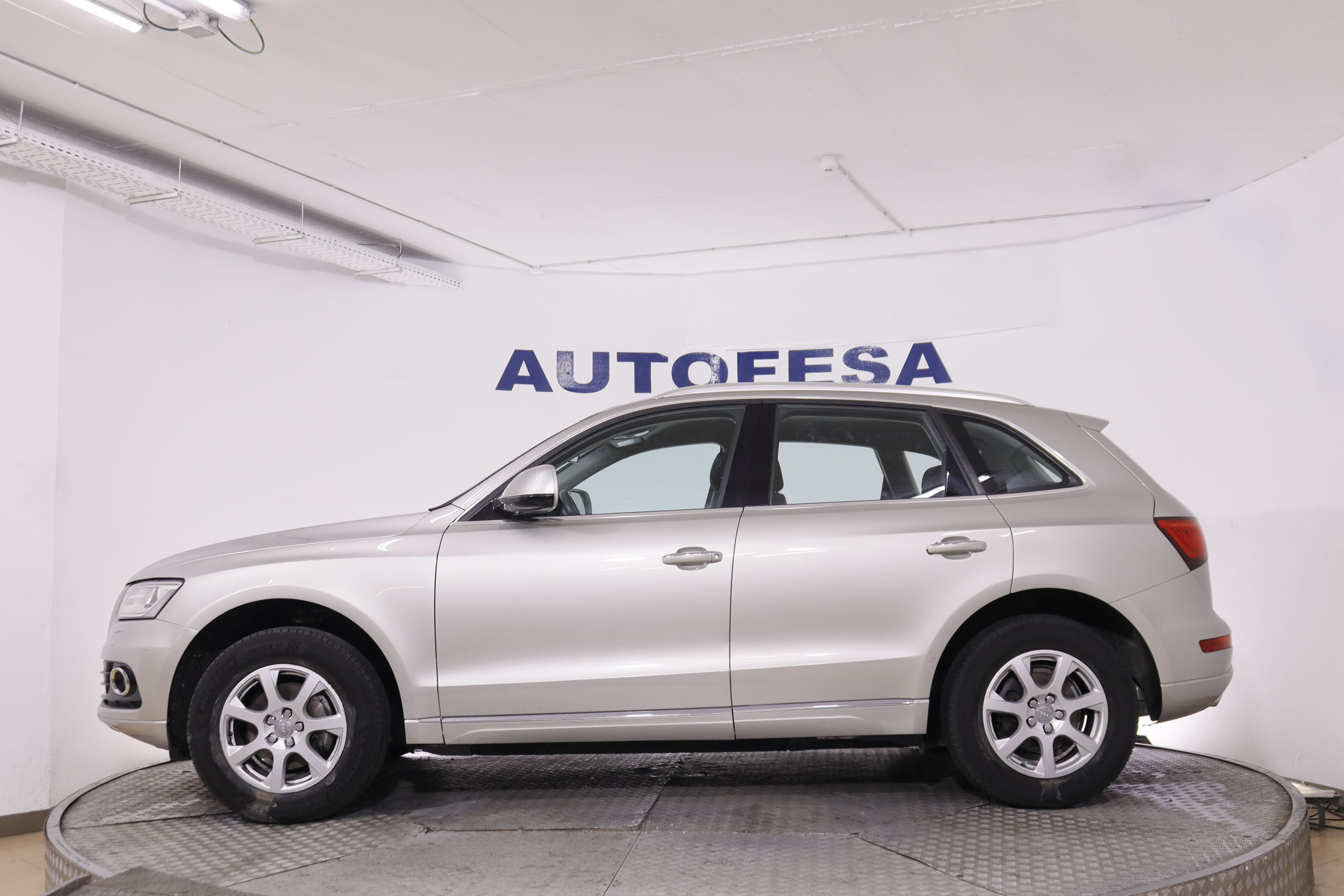 Audi Q5 2.0 TDI quattro - foto 4