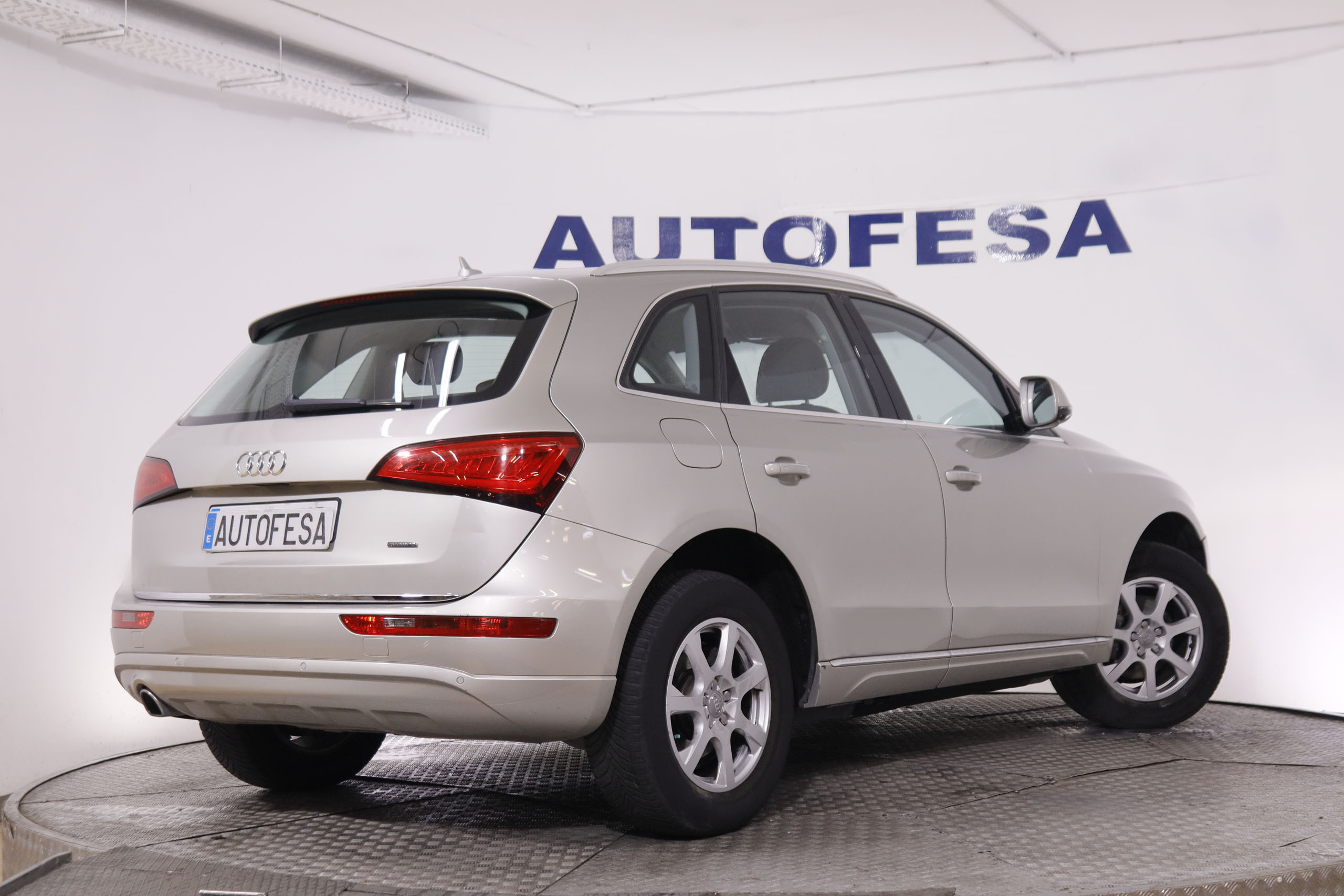 Audi Q5 2.0 TDI quattro - foto 5