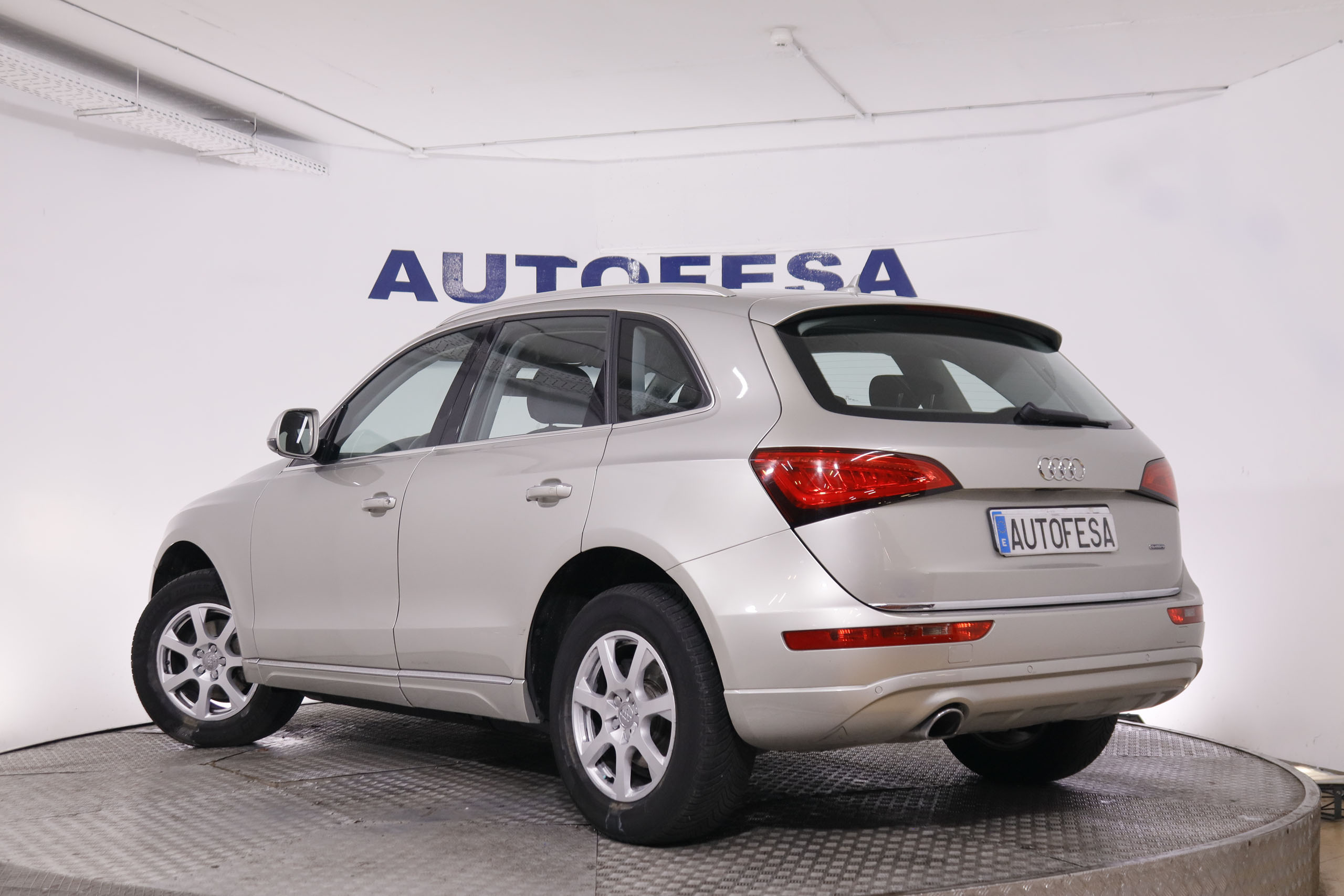 Audi Q5 2.0 TDI quattro - foto 7