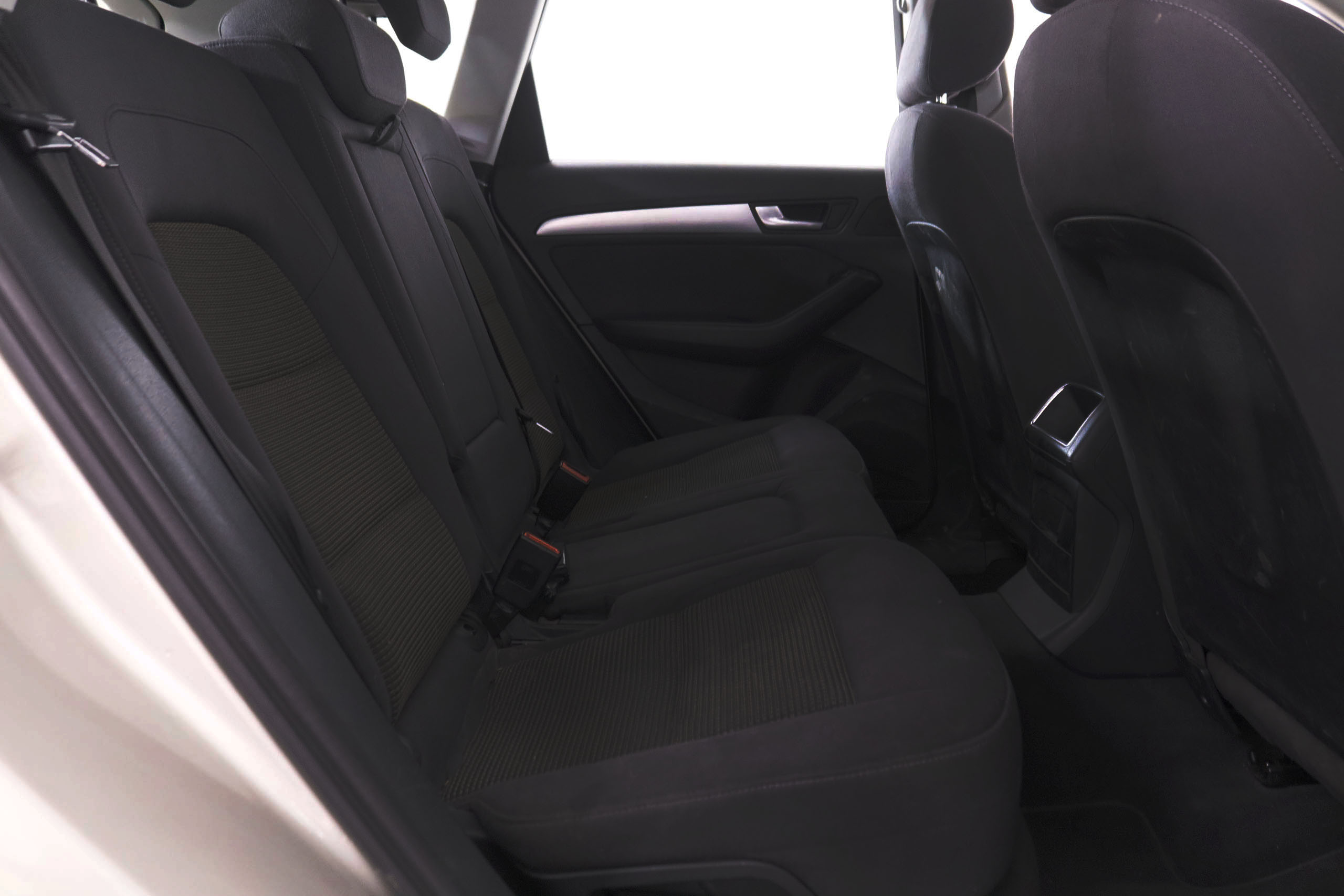 Audi Q5 2.0 TDI quattro - foto 18
