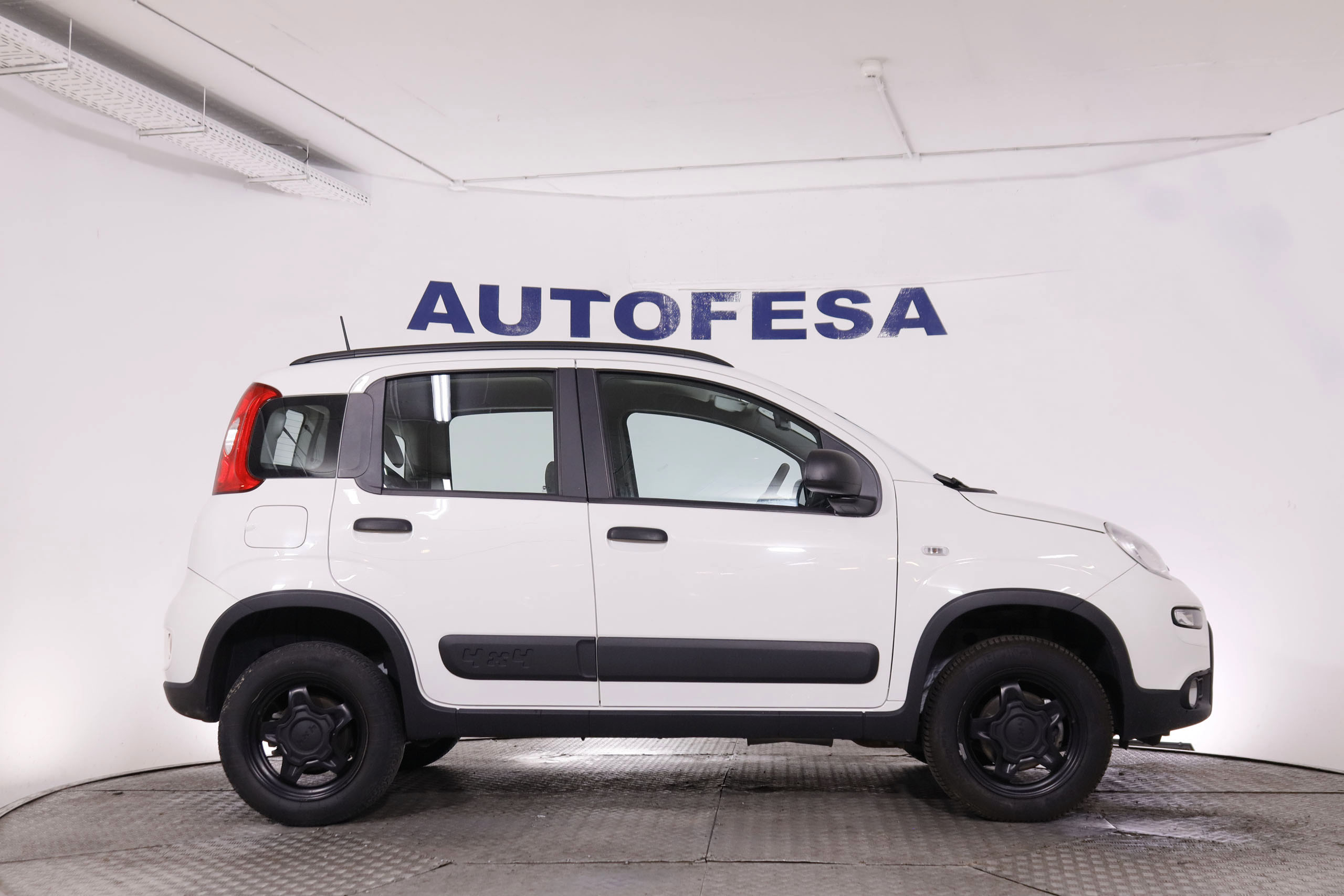 Fiat Panda 0.9 Twnair 4x4 - foto 8