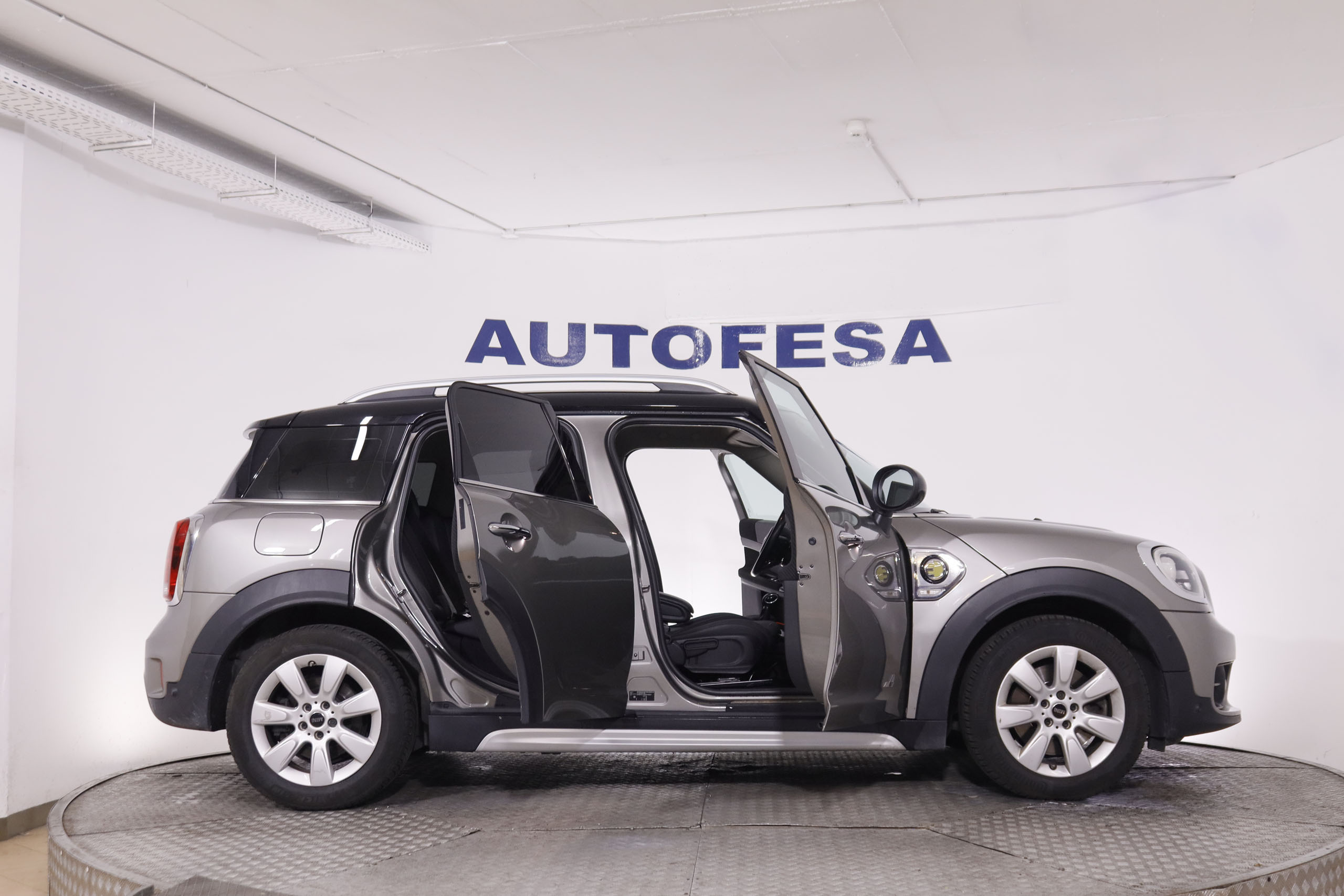 MINI Cooper Countryman Cooper SE ALL4 1.5 Hibrido Enchufable 4WD - foto 10