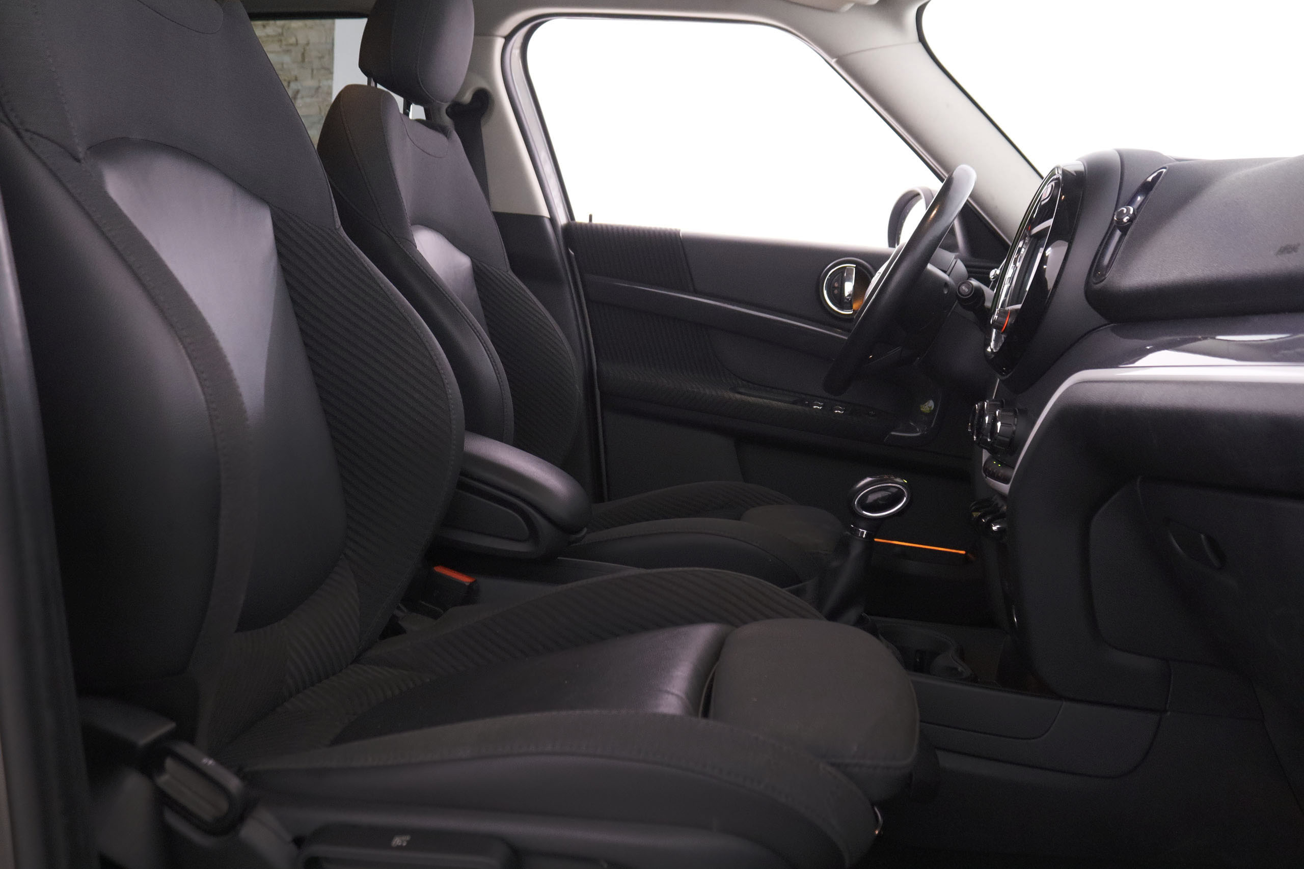 MINI Cooper Countryman Cooper SE ALL4 1.5 Hibrido Enchufable 4WD - foto 20