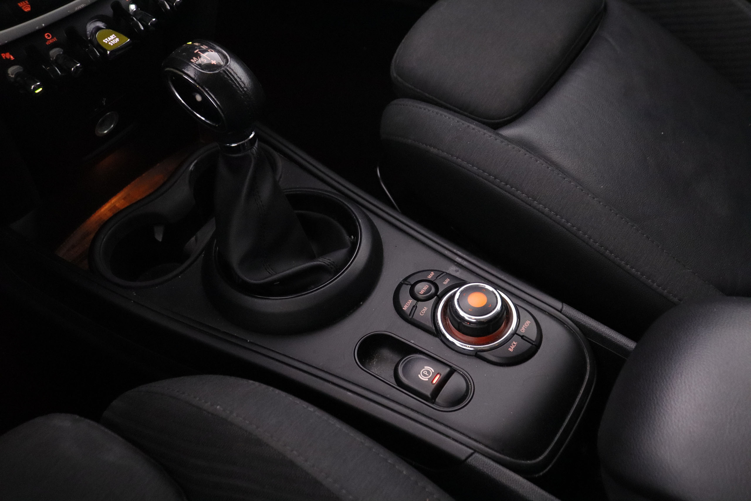 MINI Cooper Countryman Cooper SE ALL4 1.5 Hibrido Enchufable 4WD - foto 18