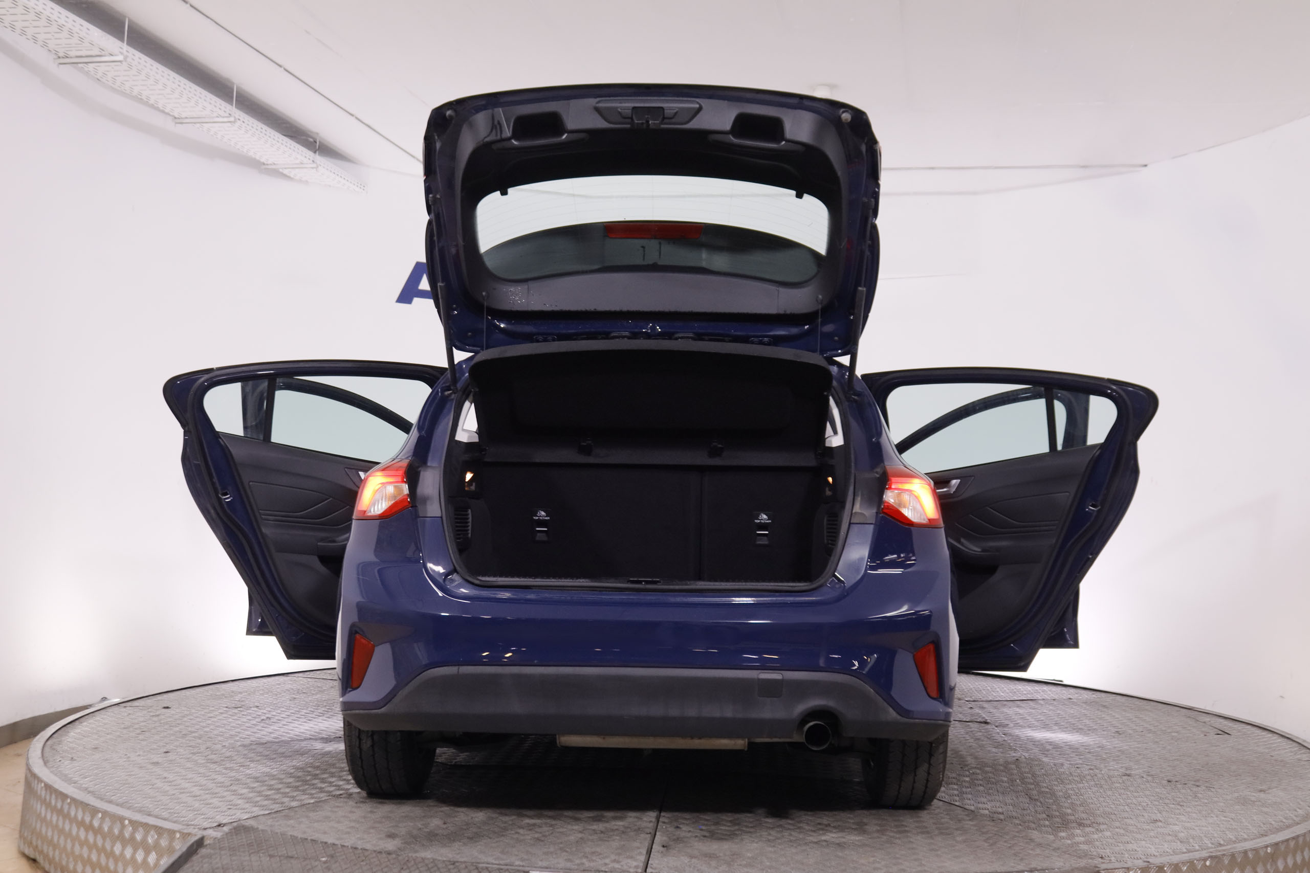Ford Focus 1.5 ECO Blue Trend - foto 9