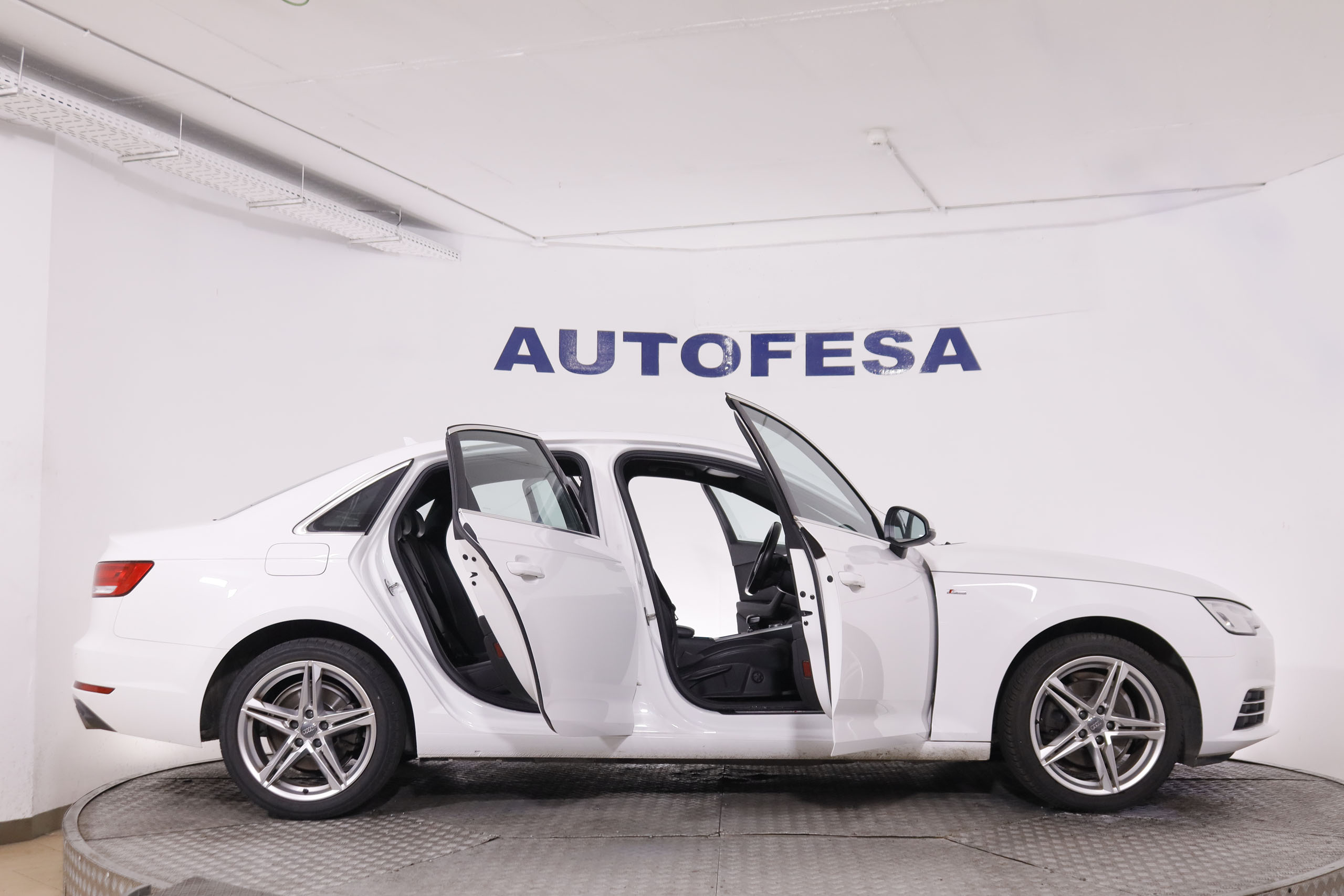 Audi A4 2.0 TFSI S-Tronic S-Line - foto 10