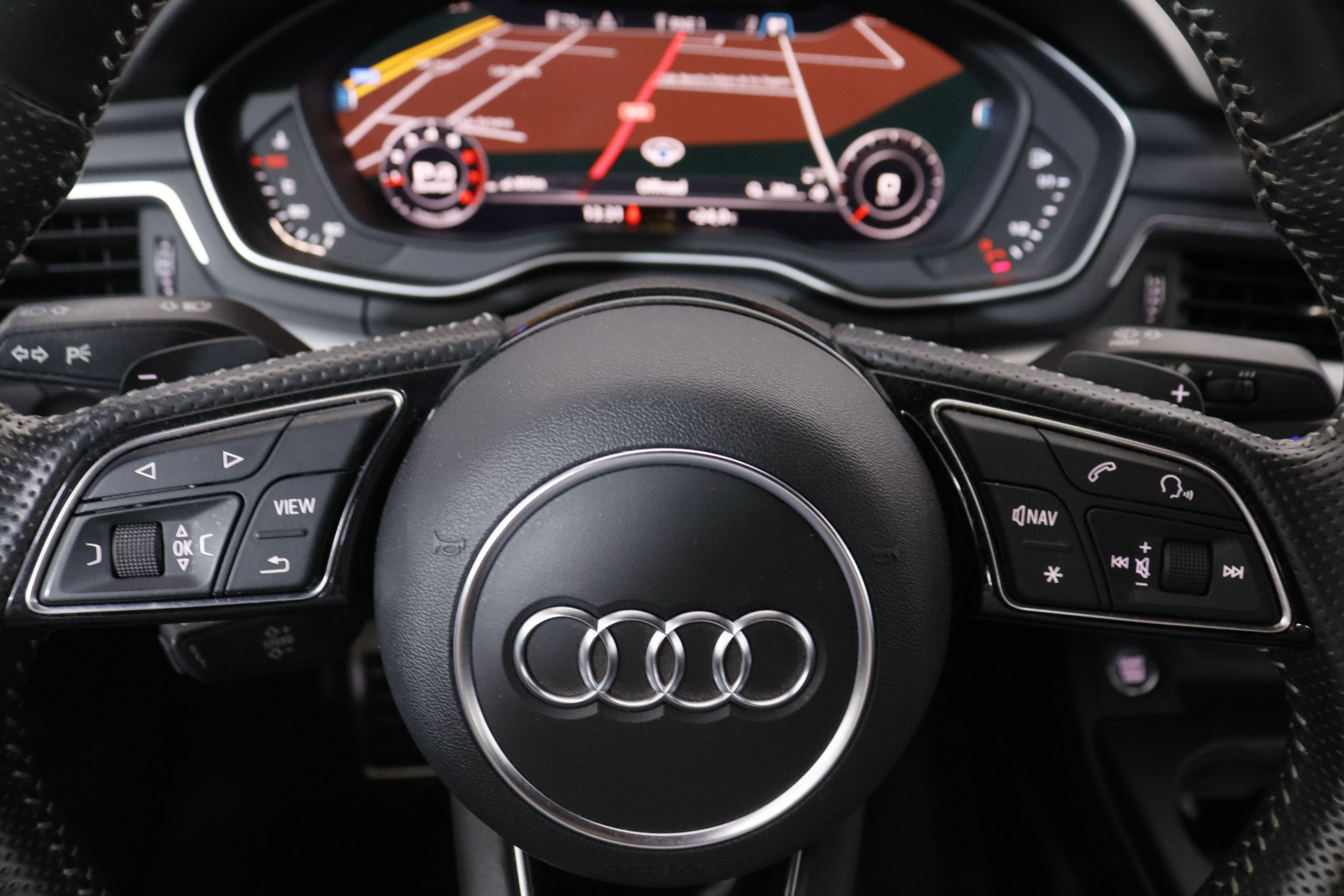 Audi A4 2.0 TFSI S-Tronic S-Line - foto 13