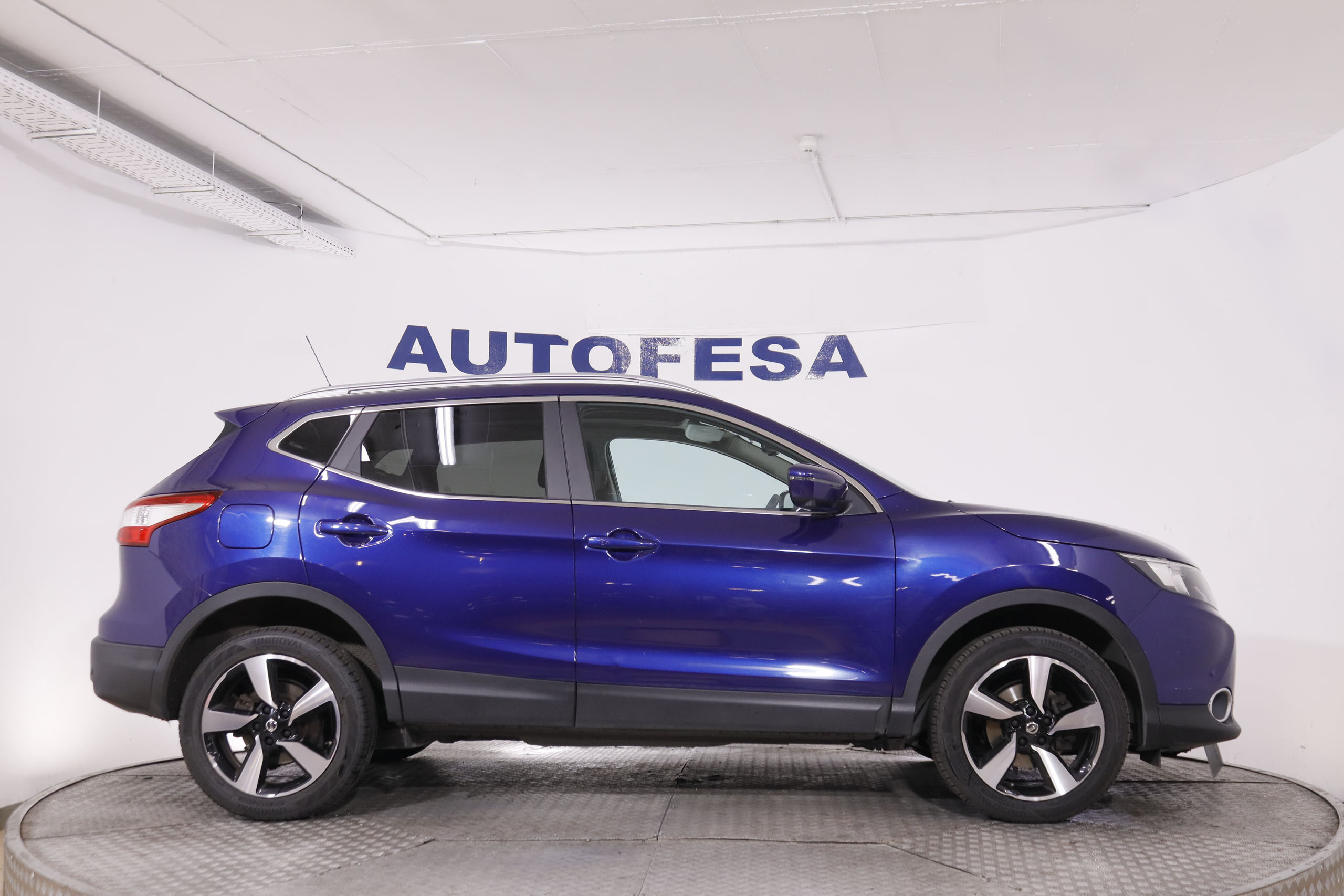 Nissan Qashqai 1.6 dCi Nconnecta - foto 8
