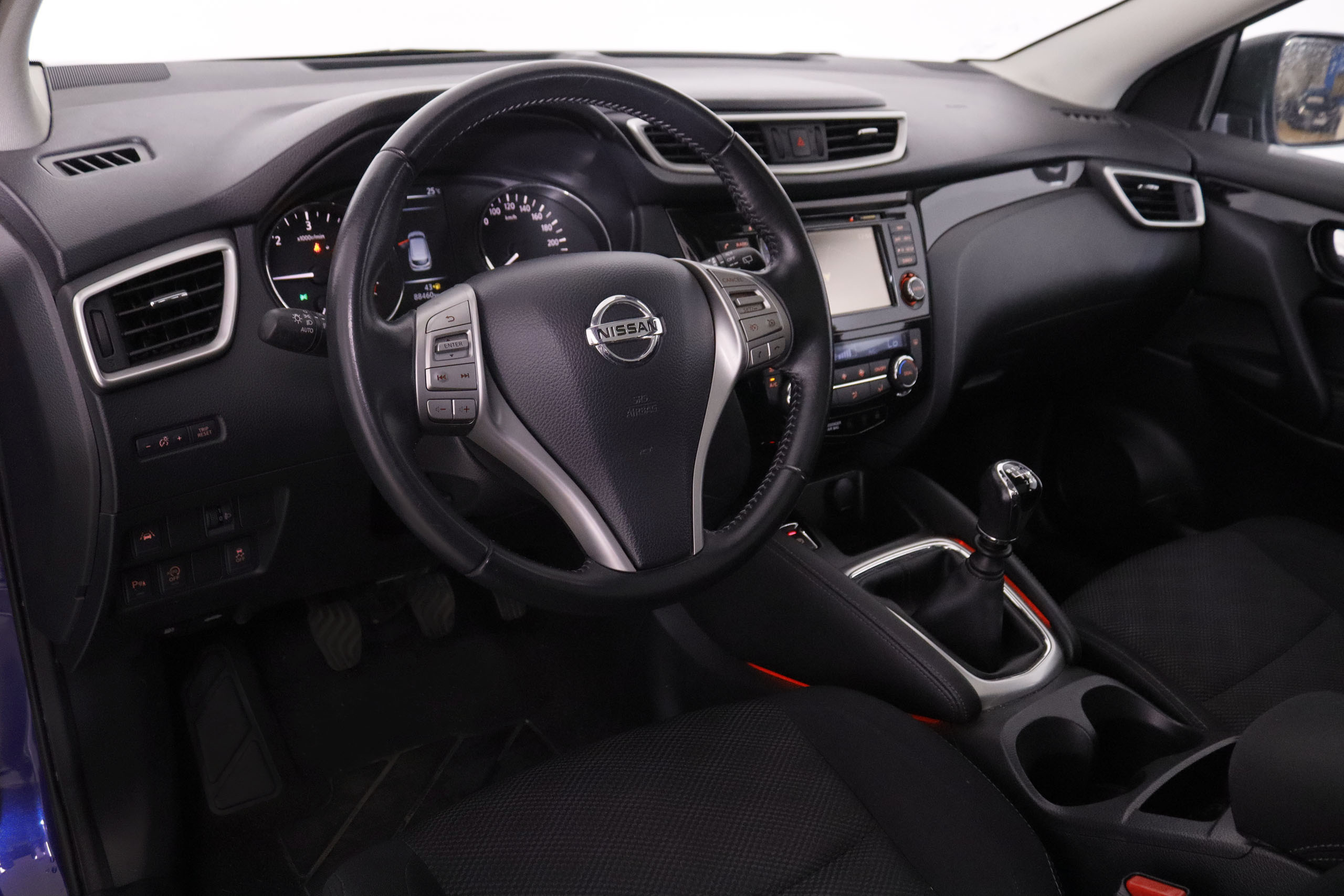 Nissan Qashqai 1.6 dCi Nconnecta - foto 12