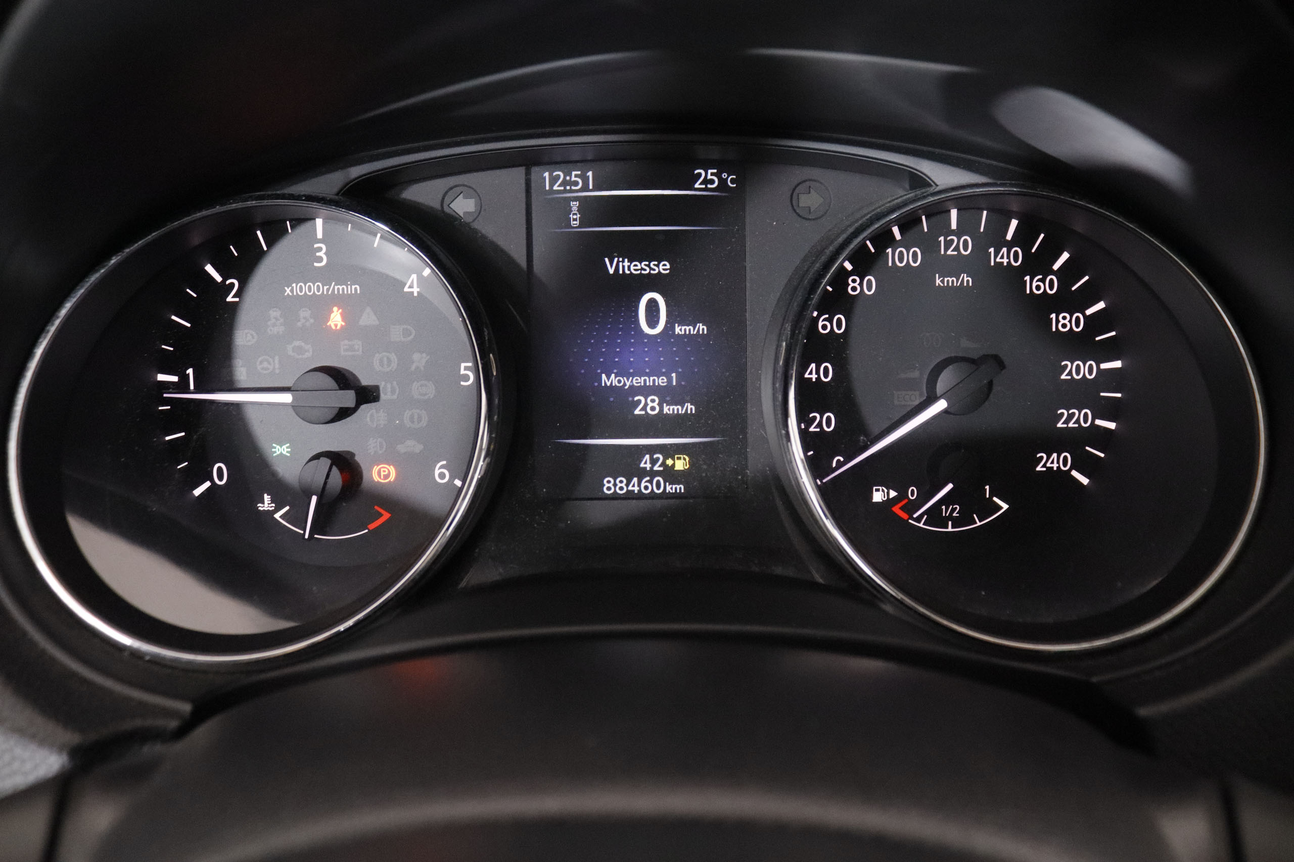 Nissan Qashqai 1.6 dCi Nconnecta - foto 15