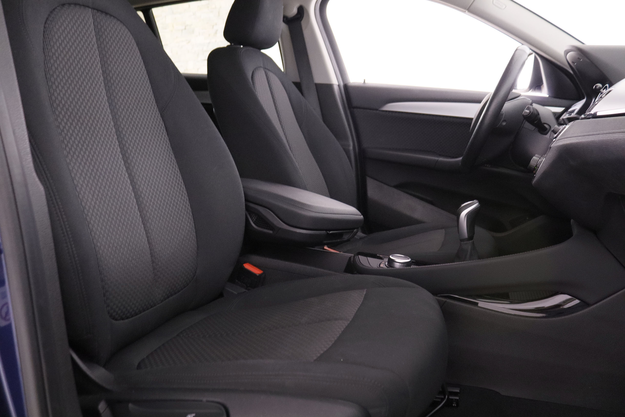 BMW X2 sDrive 18d - foto 22