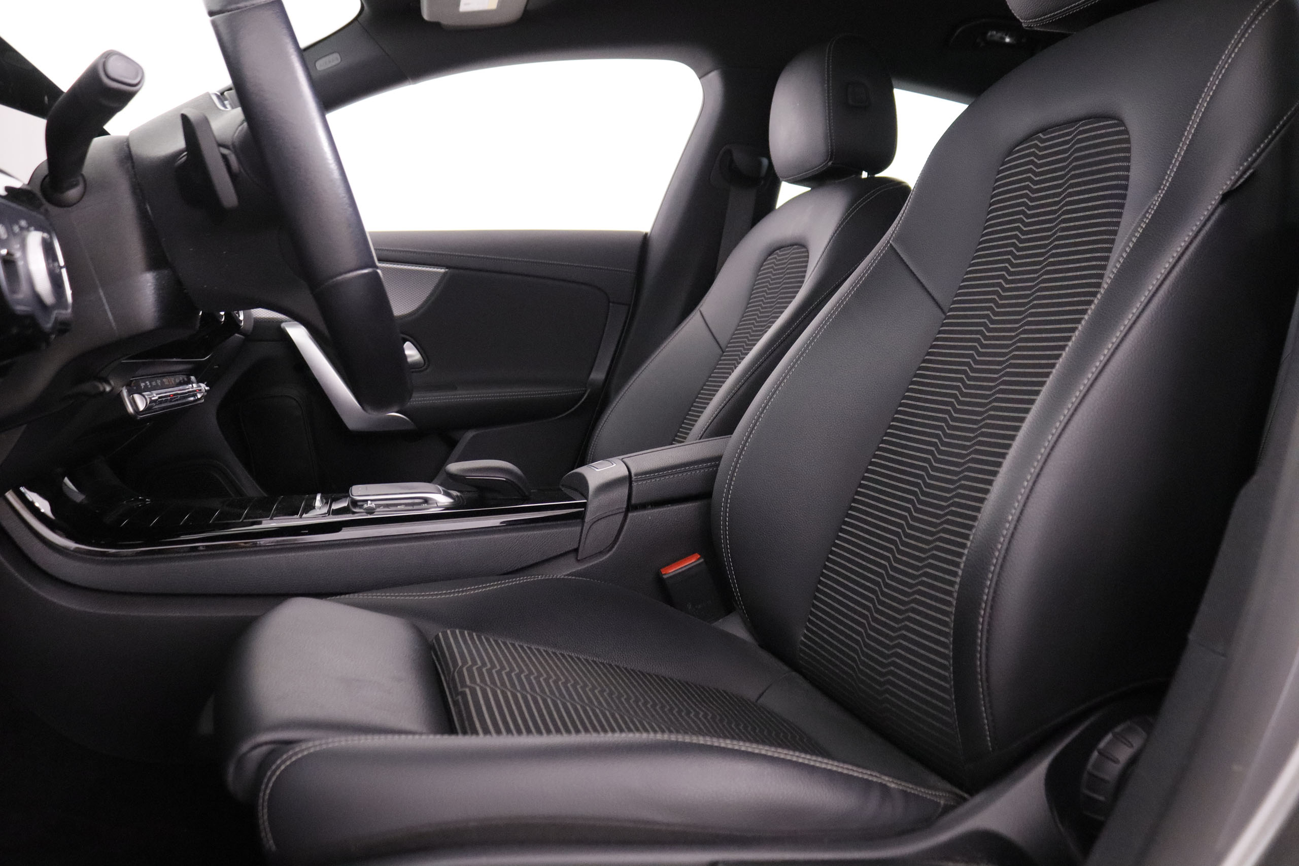 Mercedes-Benz CLA Clase CLA 220d Shooting Brake DCT - foto 27