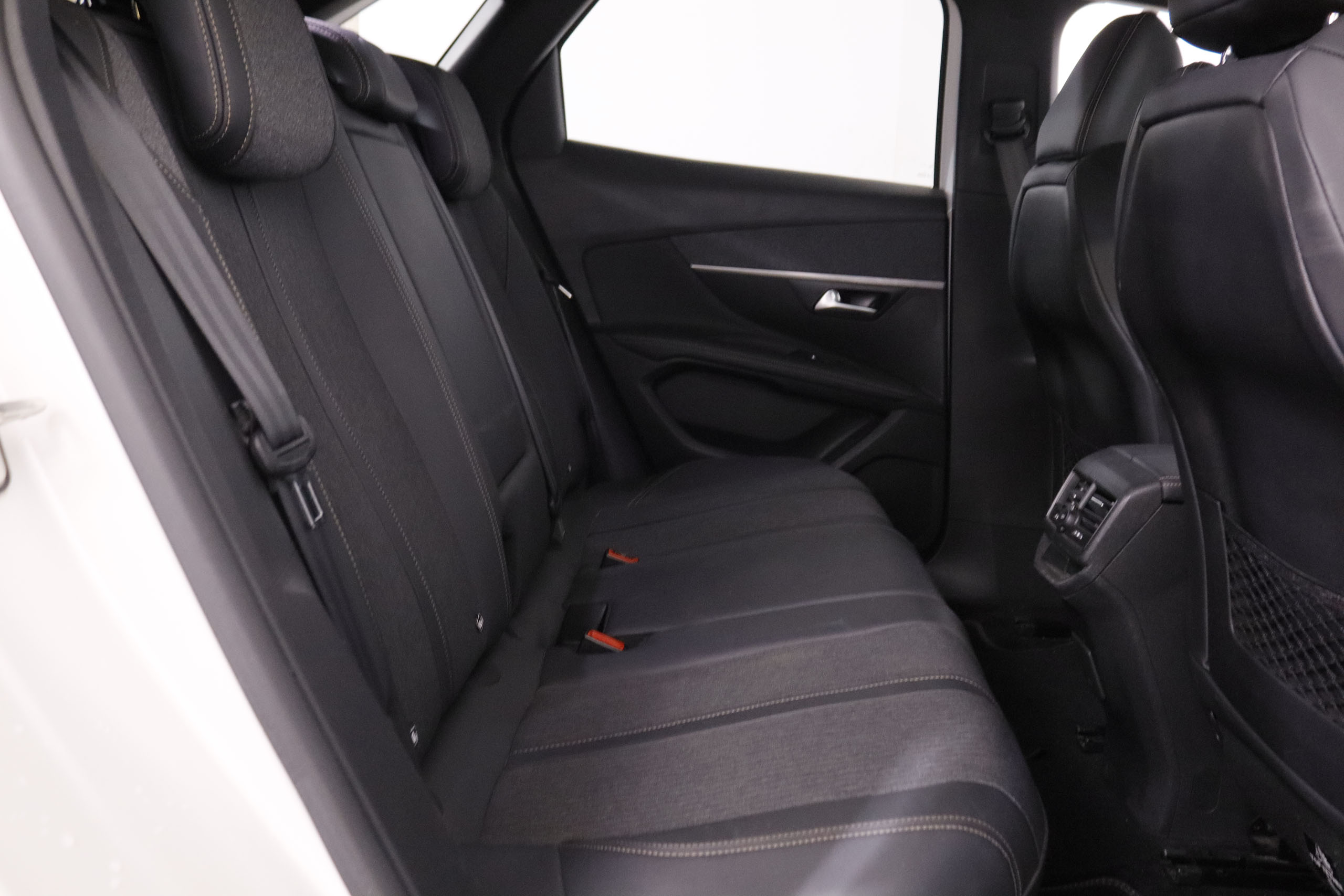 Peugeot 3008 1.5 BlueHDi GT-Line - foto 14