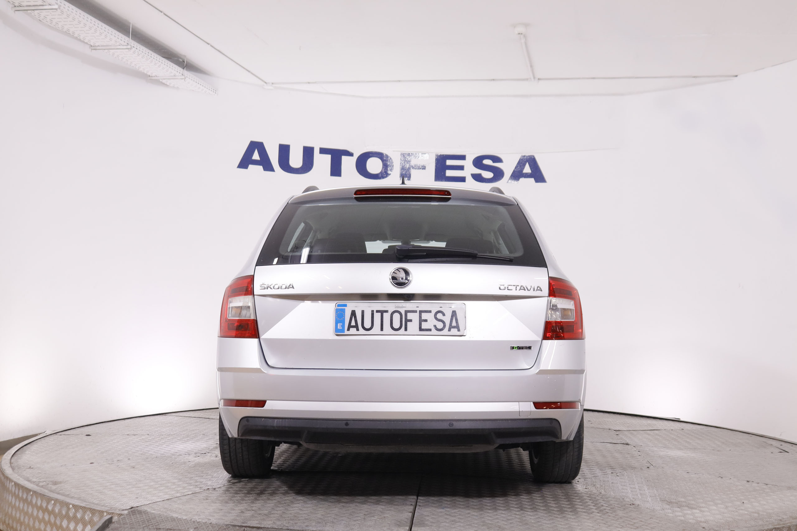 Škoda Octavia Combi 1.5 TGI Ambition GAS CNG DSG - foto 6