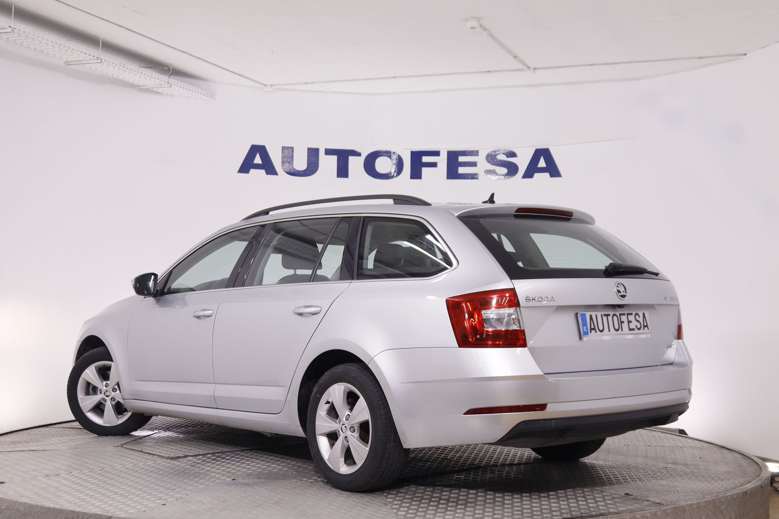 Škoda Octavia Combi 1.5 TGI Ambition GAS CNG DSG - foto 7