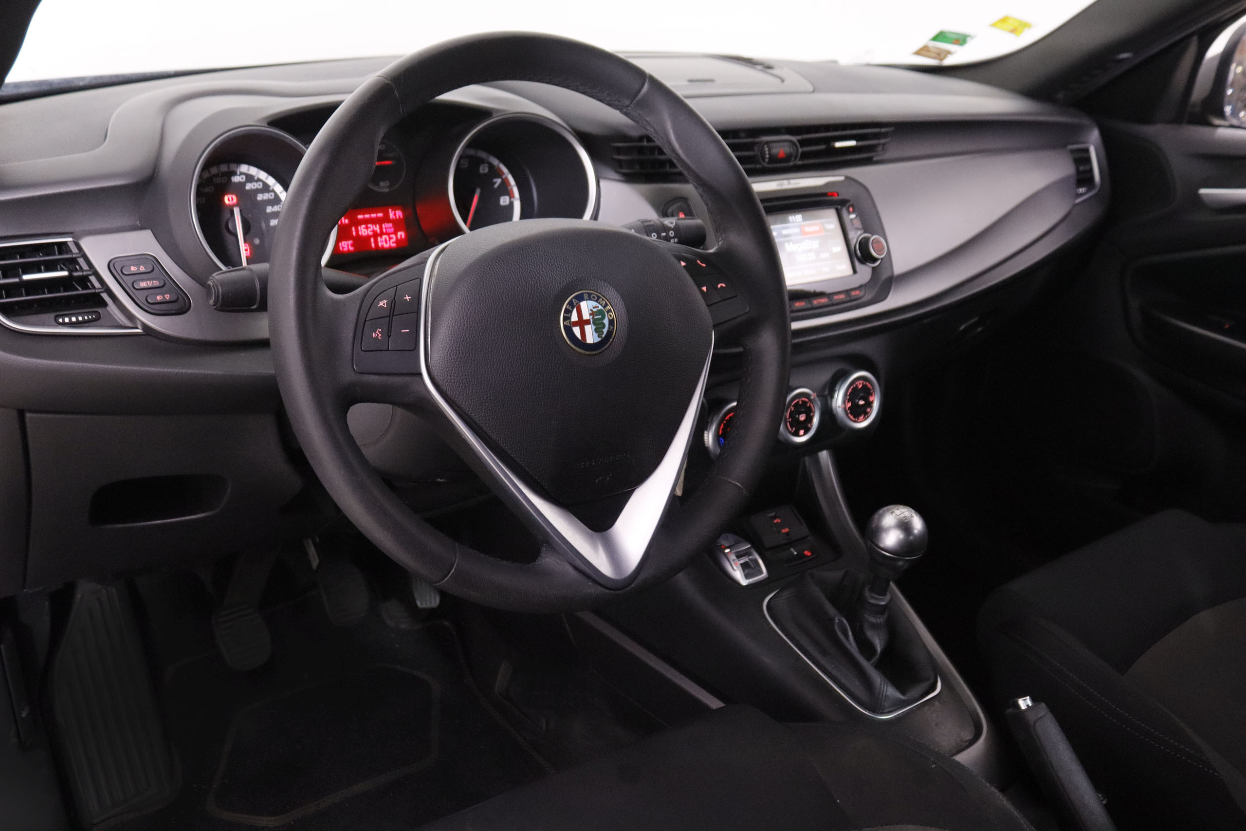 Alfa Romeo Giulietta 1.4 TB Distinctive - foto 11