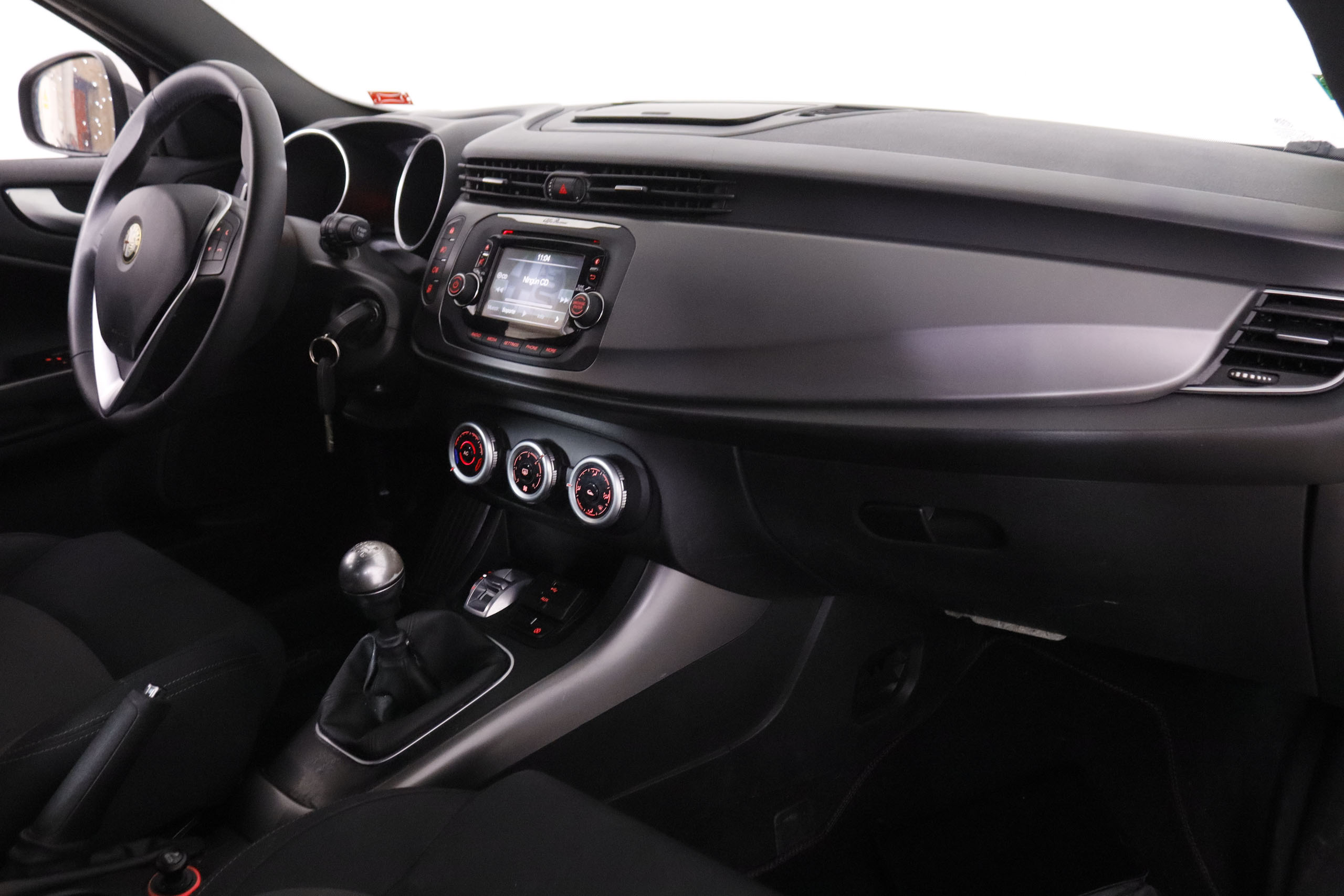 Alfa Romeo Giulietta 1.4 TB Distinctive - foto 12