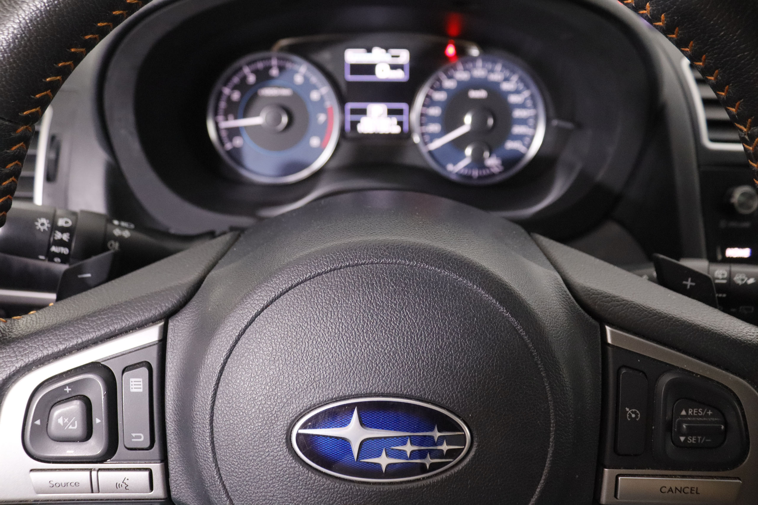 Subaru XV 2.0i Executive 4x4 - foto 13