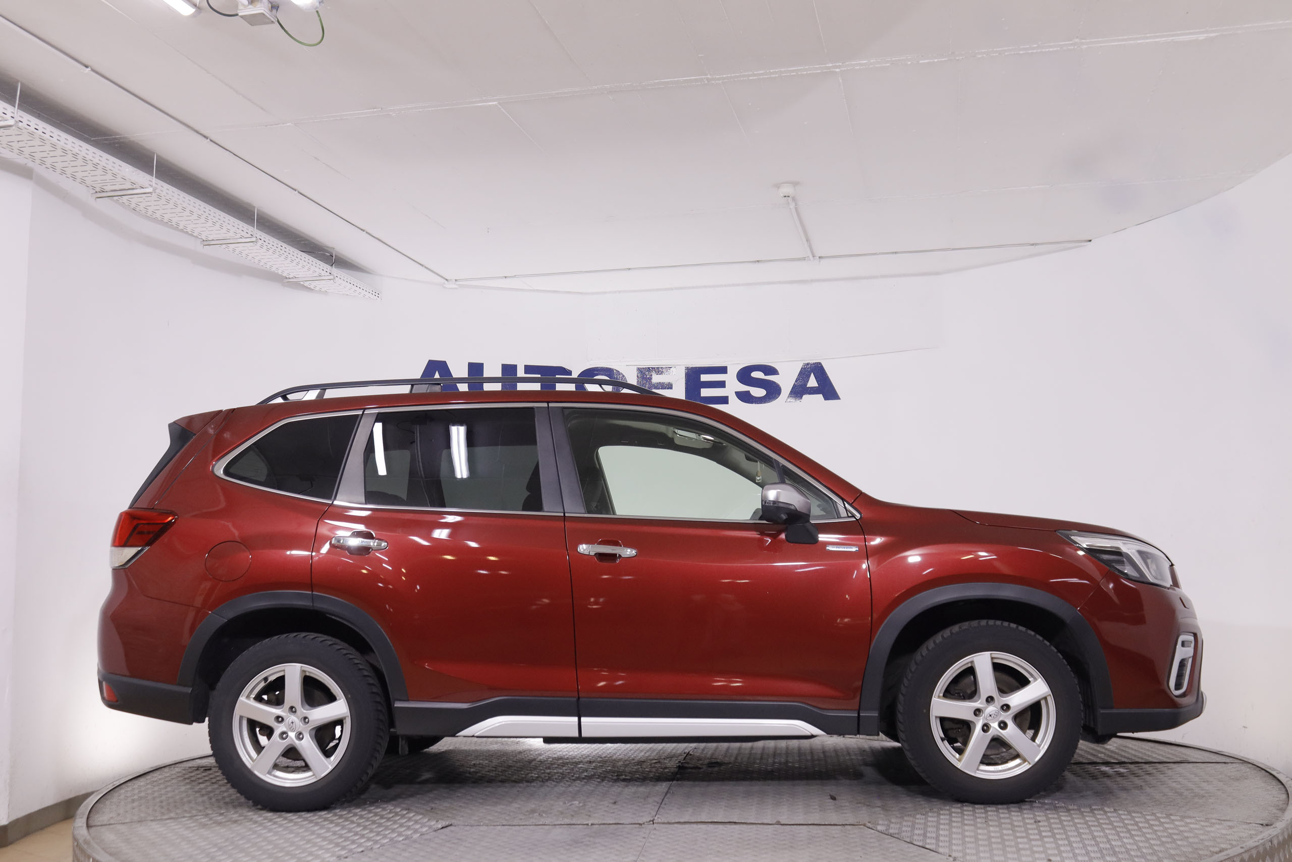 Subaru Forester 2.0i E-Boxer Hybrid Executive 4WD - foto 8