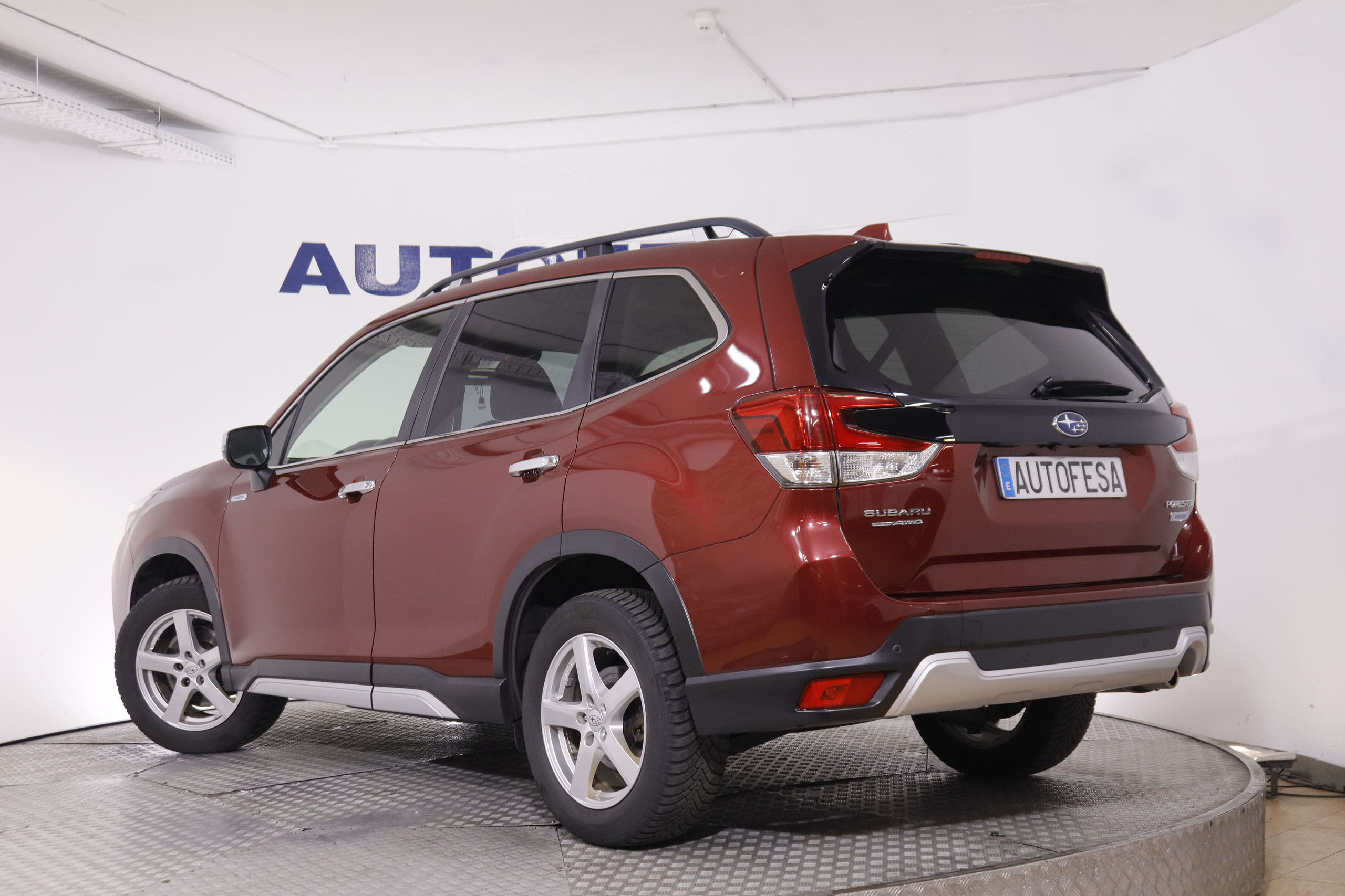 Subaru Forester 2.0i E-Boxer Hybrid Executive 4WD - foto 7