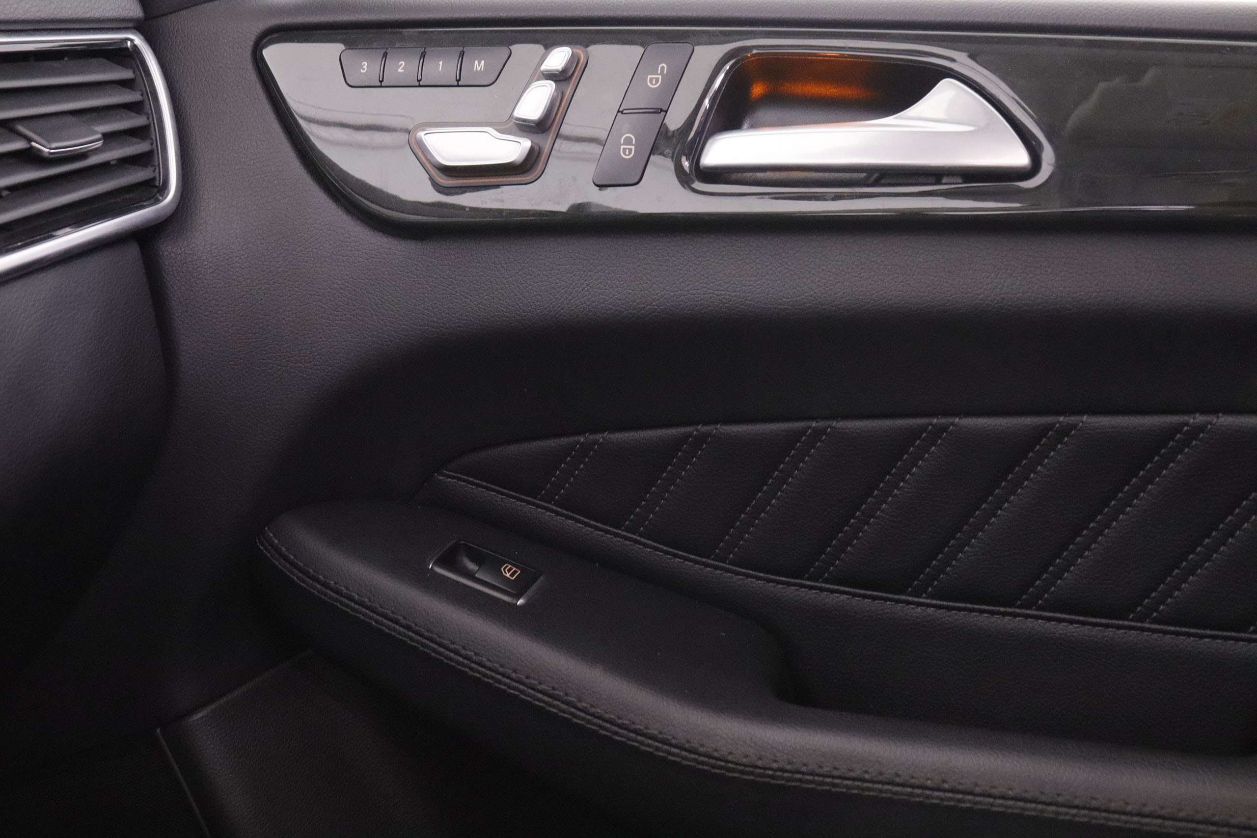 Mercedes-Benz GLE Clase GLE 500e Hibrido Enchufable AMG Line 4 Matic - foto 24