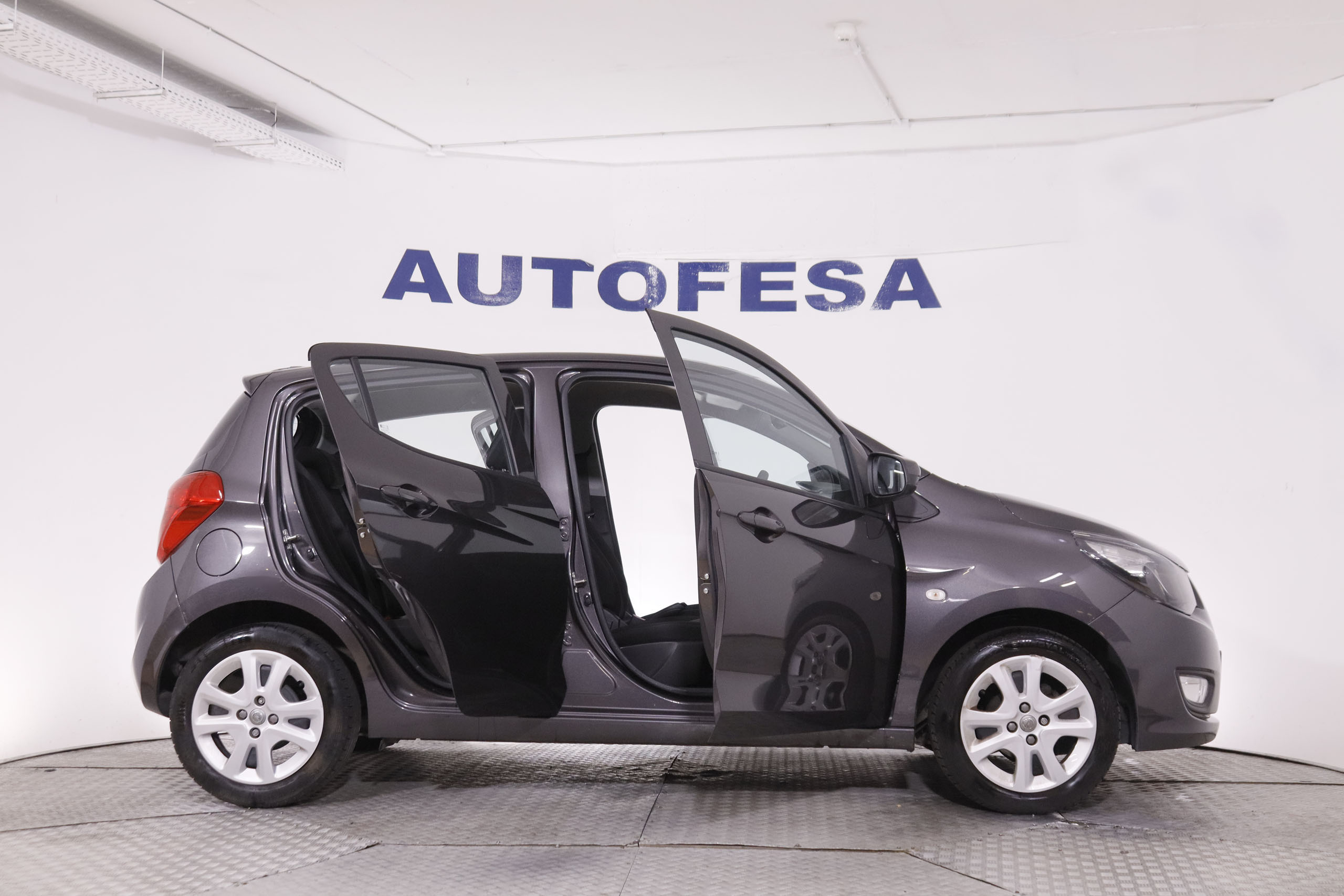 Opel Karl 1.0 Ecotec Cosmo - foto 9