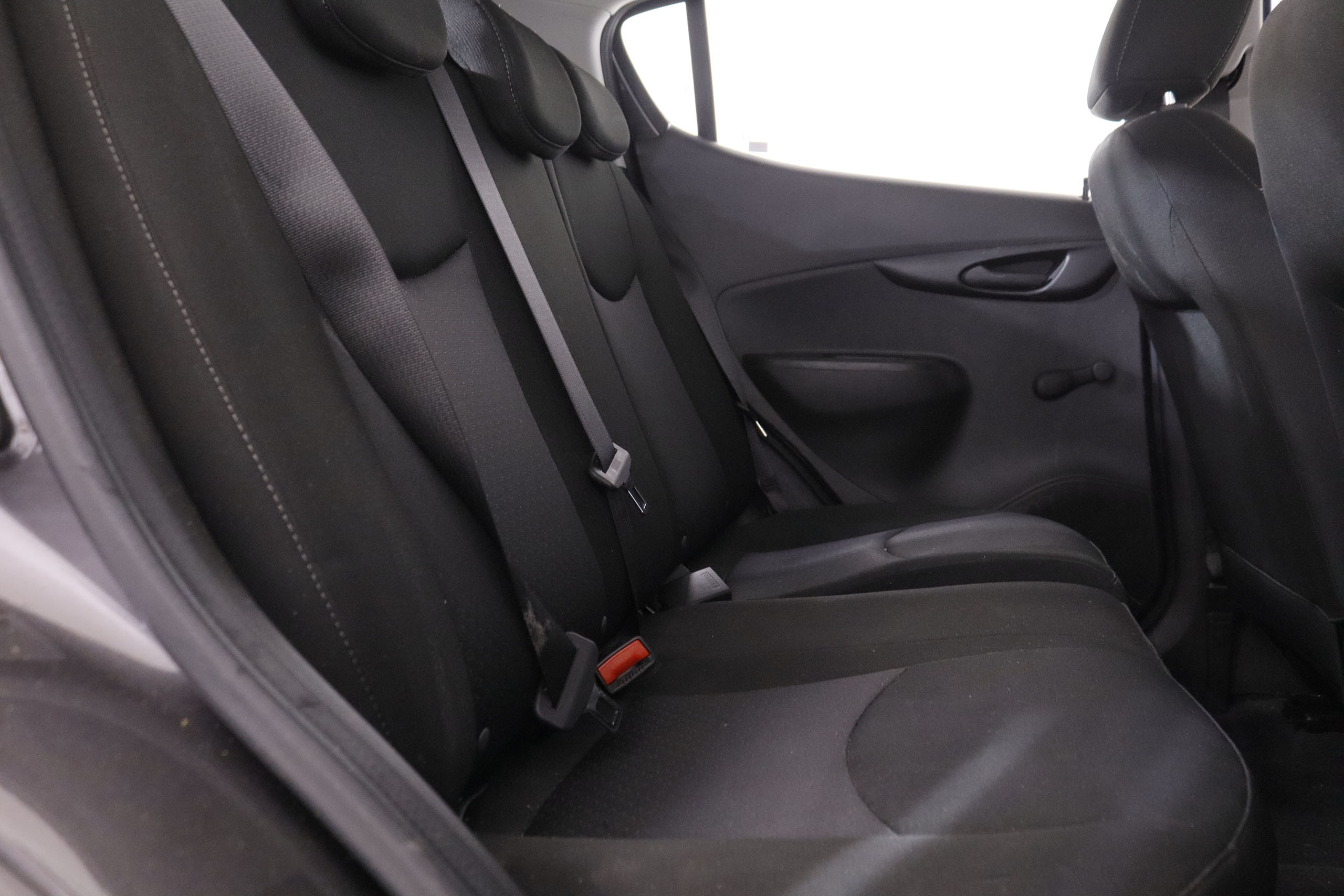Opel Karl 1.0 Ecotec Cosmo - foto 18