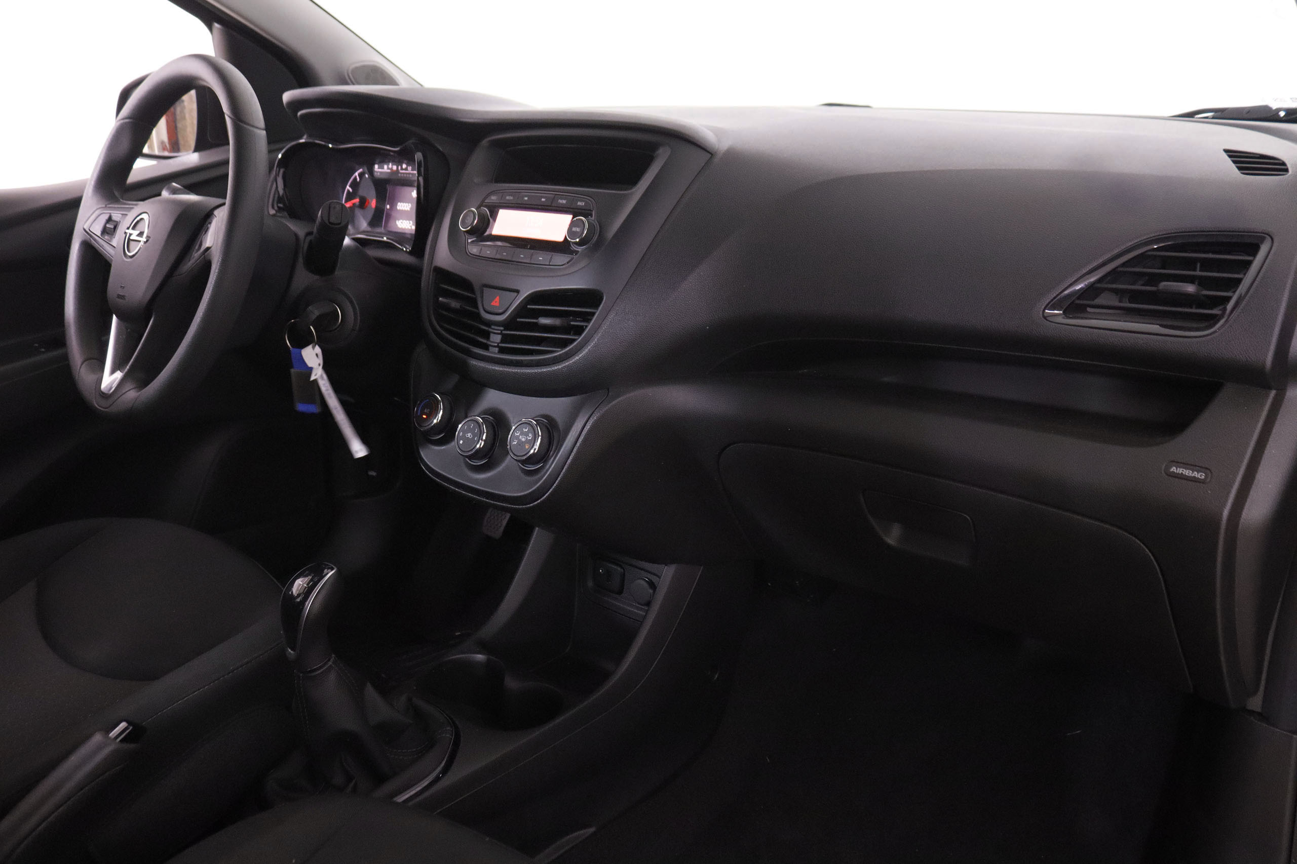Opel Karl 1.0 Ecotec Cosmo - foto 12