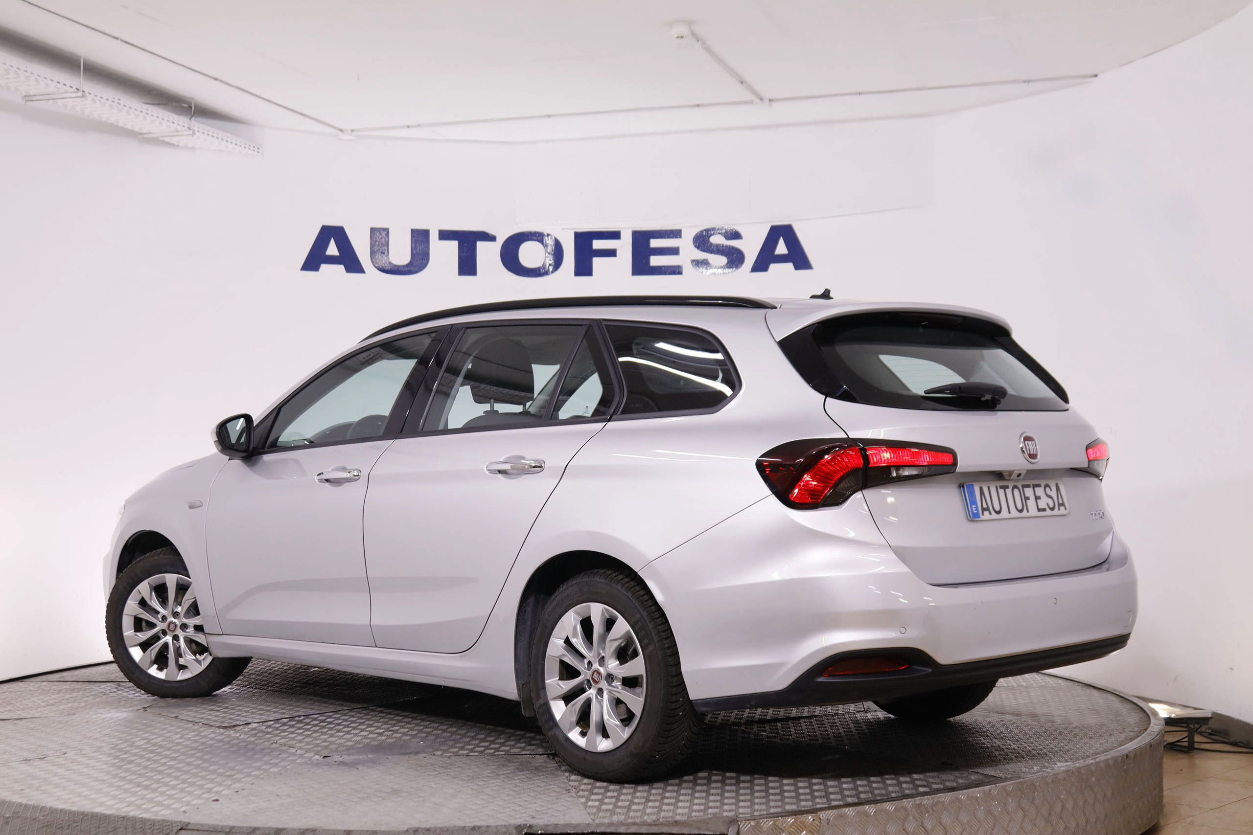 Fiat Tipo SW 1.4 T-Jet - foto 7