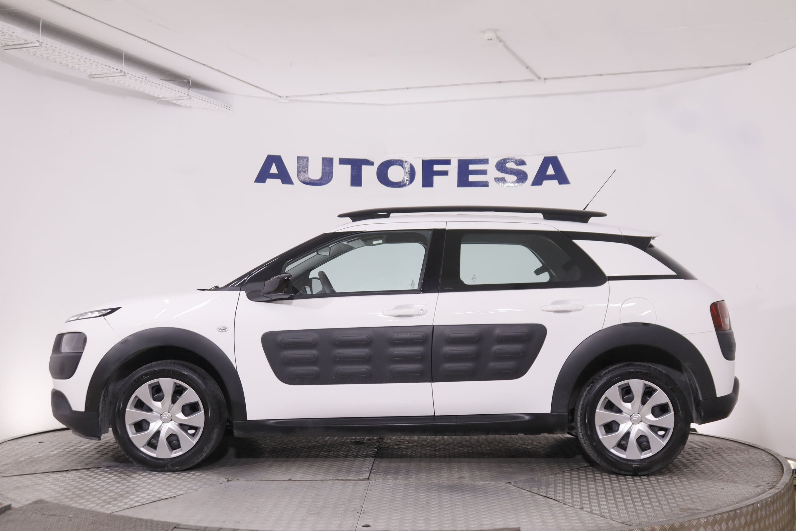 Citroën C4 Cactus 1.2 Feel - foto 4
