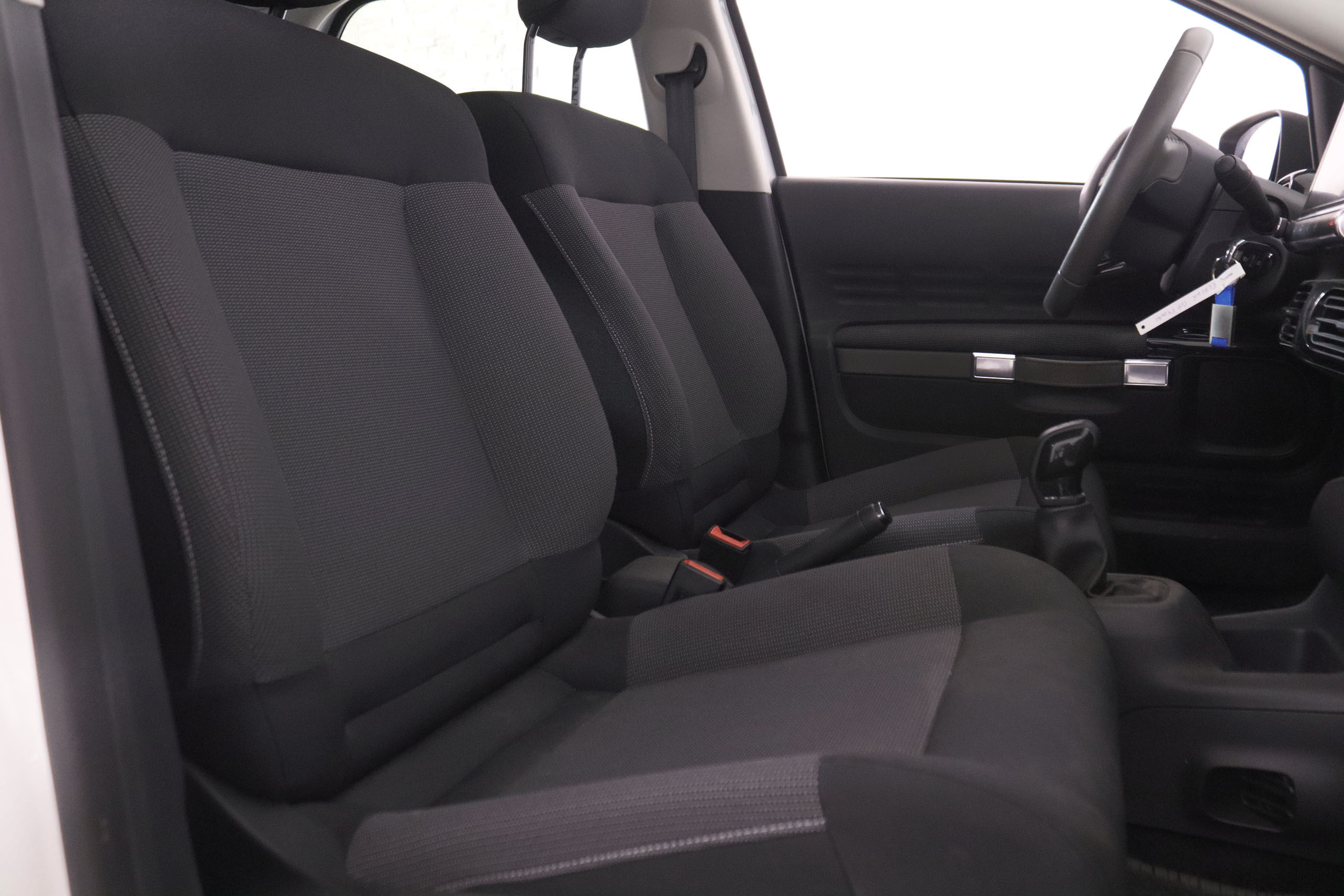 Citroën C4 Cactus 1.2 Feel - foto 18
