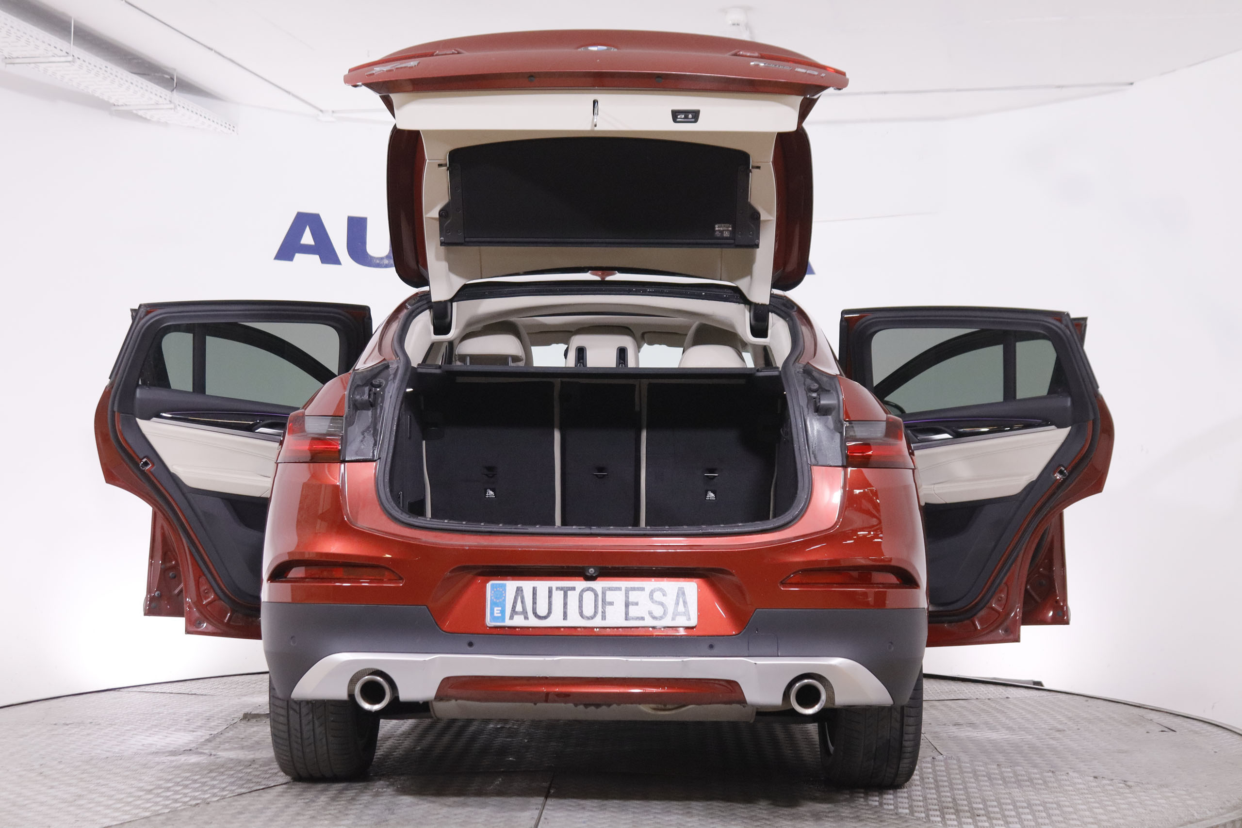 BMW X4 xDrive 20i - foto 9