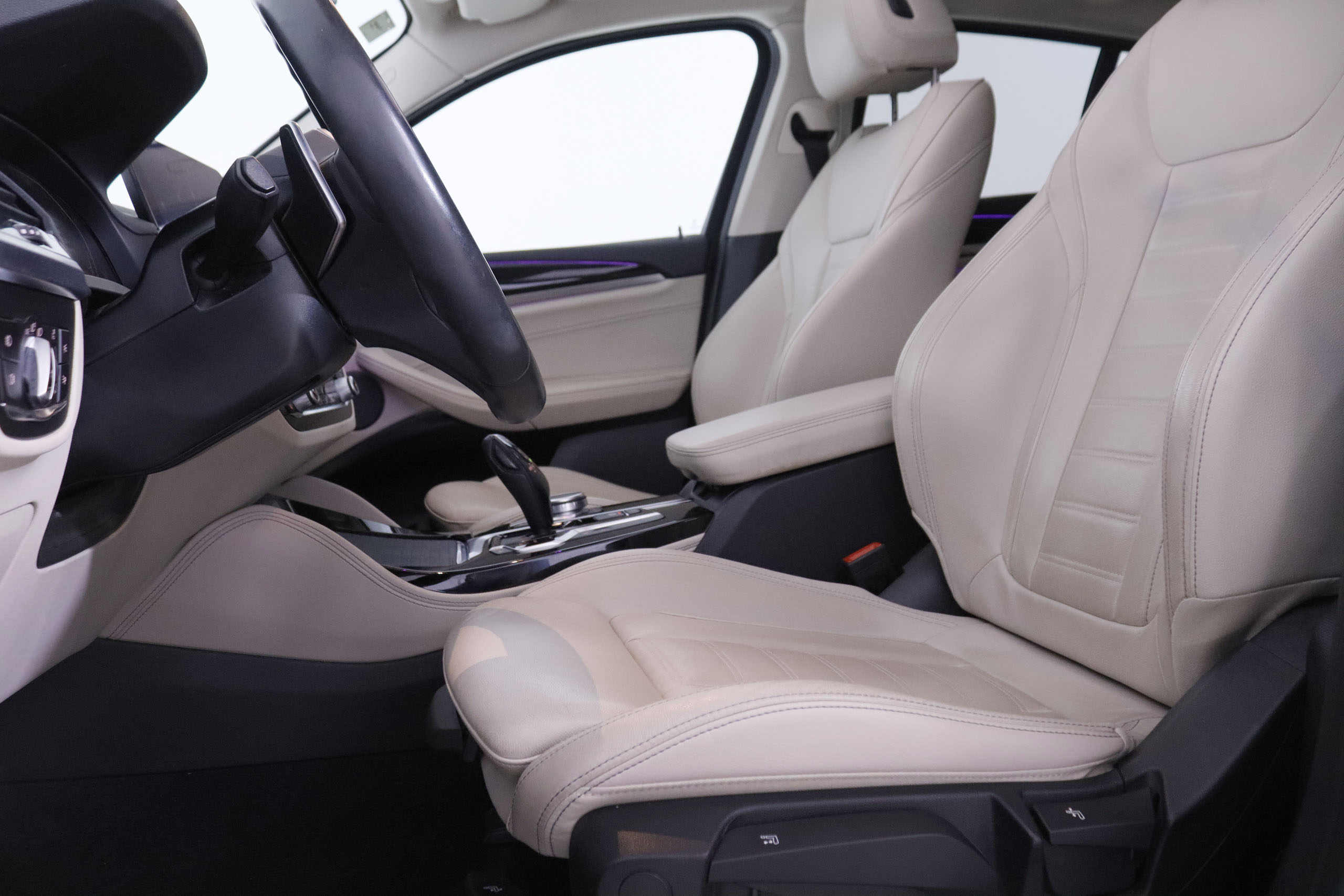 BMW X4 xDrive 20i - foto 22