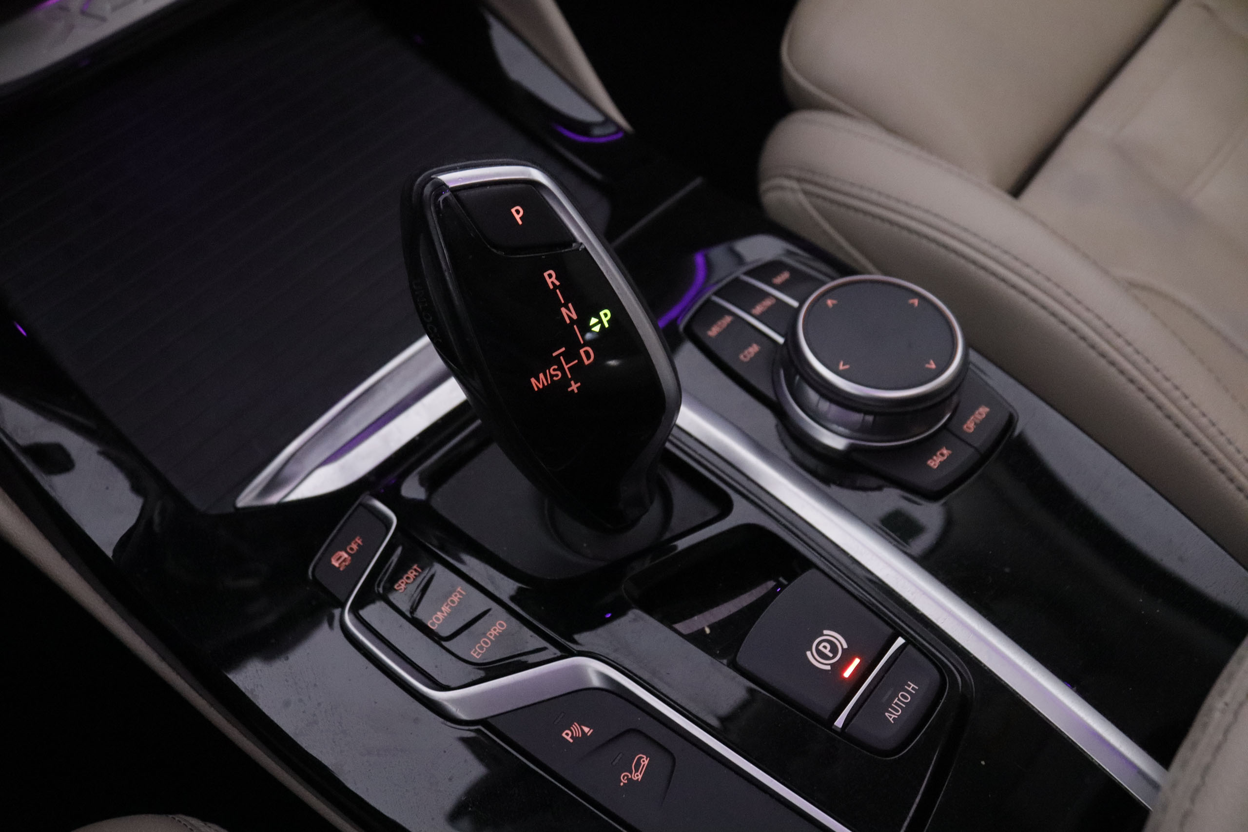BMW X4 xDrive 20i - foto 21