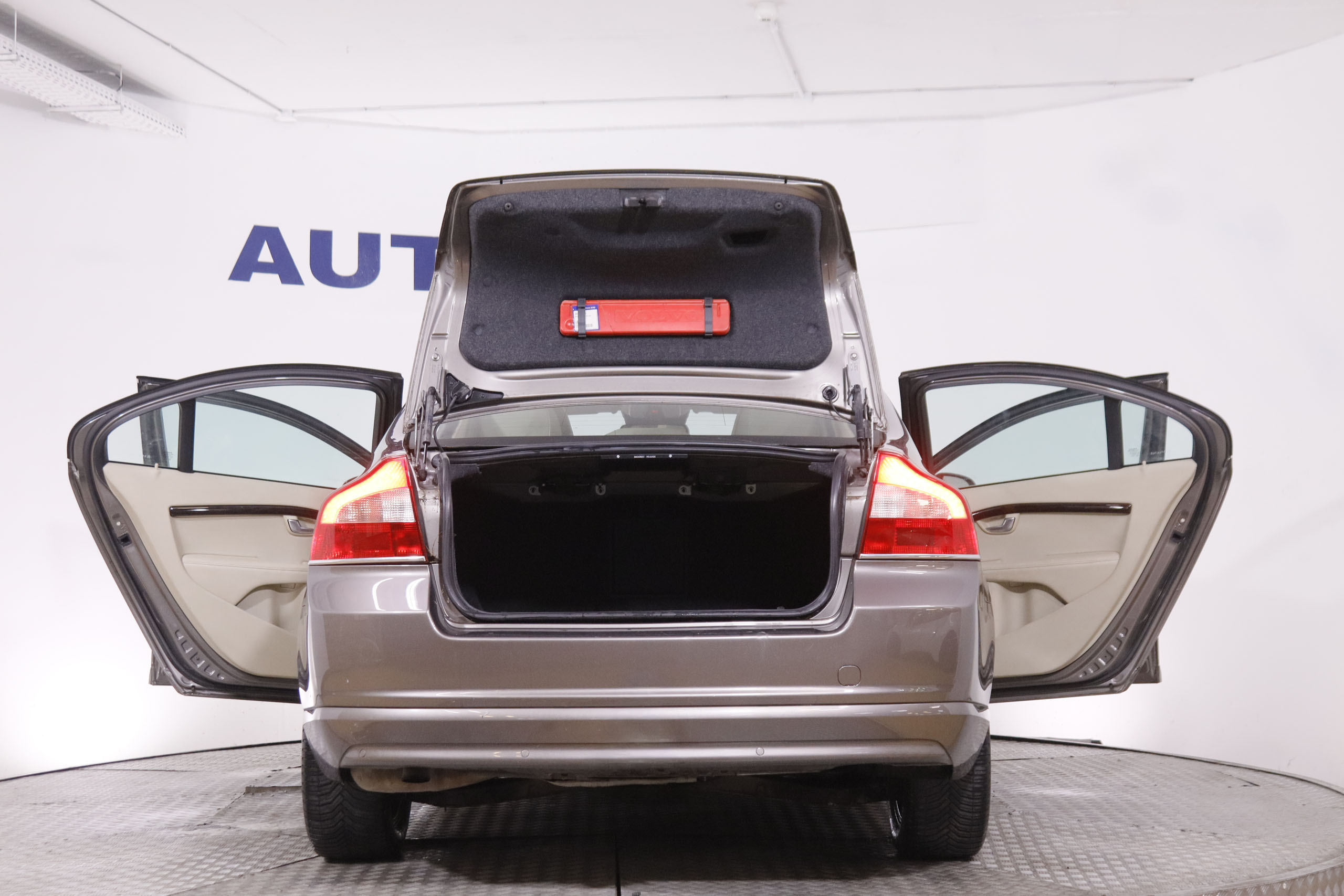 Volvo S80 2.0 D3 Summum - foto 10