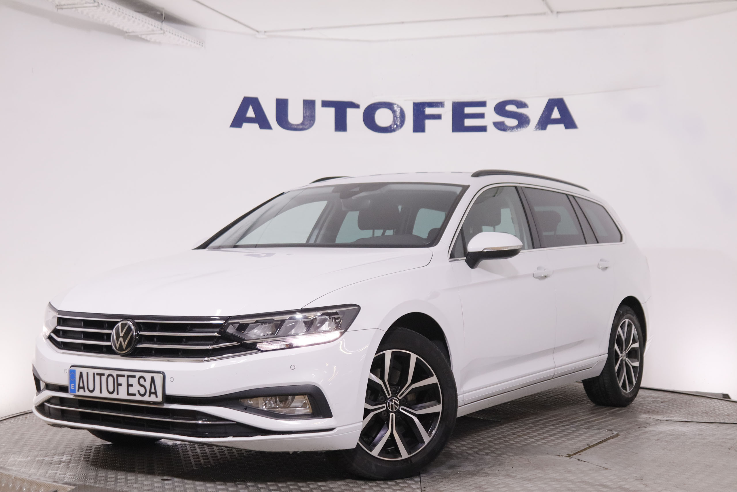 Volkswagen Passat Variant 2.0 TDI Executive DSG - foto 1