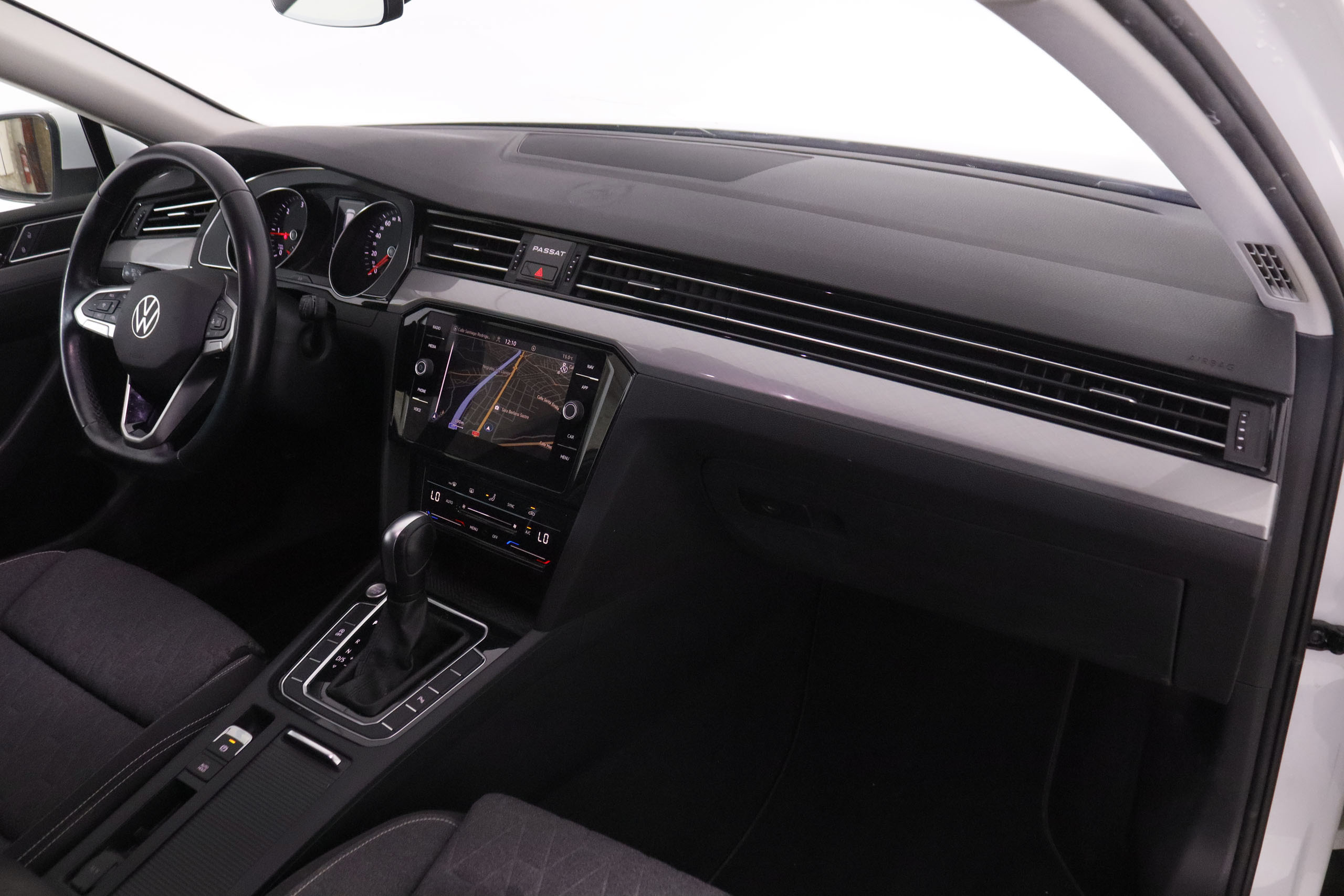 Volkswagen Passat Variant 2.0 TDI Executive DSG - foto 12