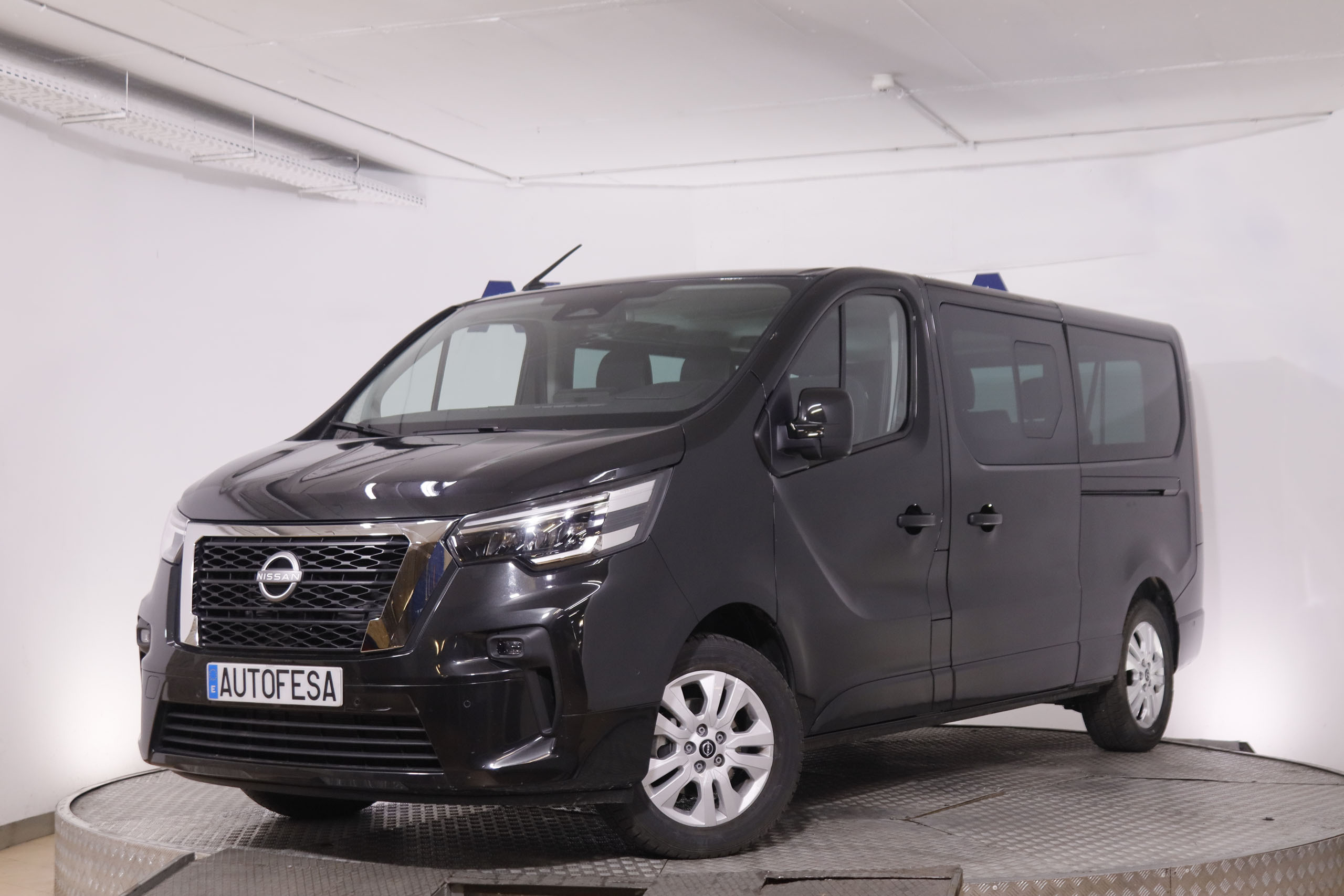 Nissan Primastar 2.0 dCi L2H1 Tekna 9 Plazas