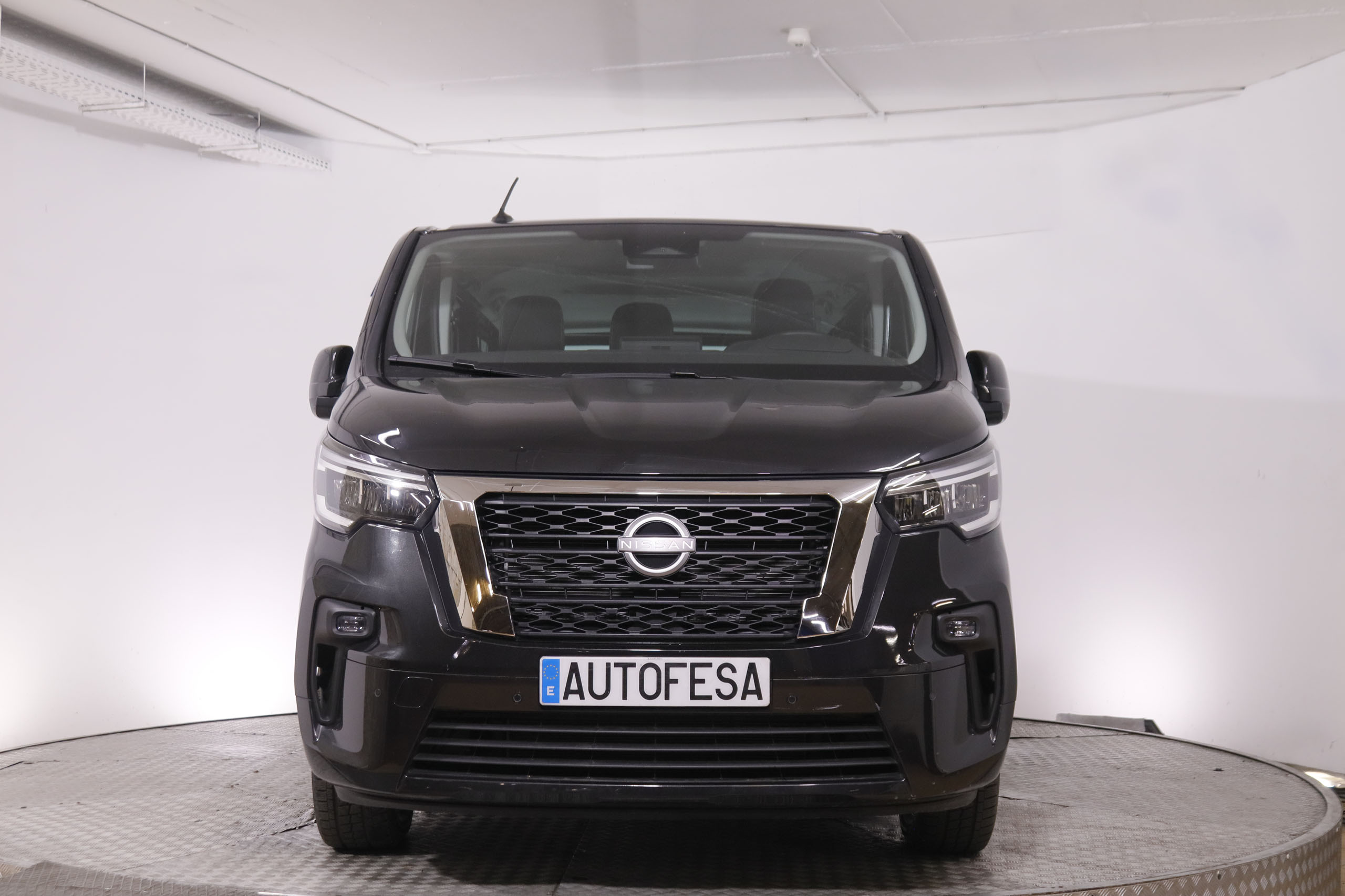 Nissan Primastar 2.0 dCi L2H1 Tekna 9 plazas - foto 2